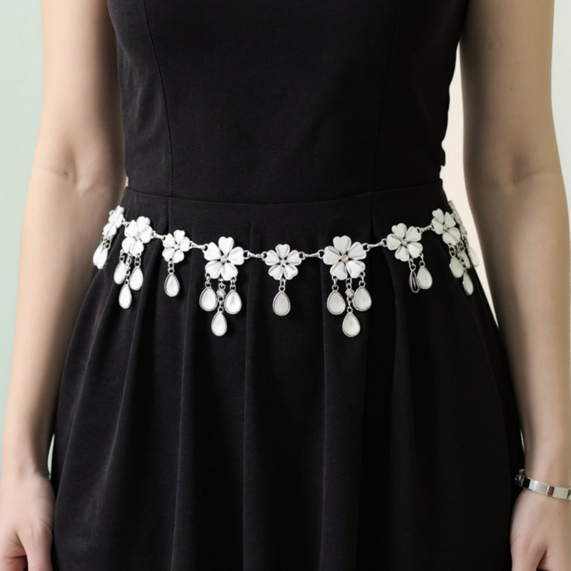 Anna-Kaci Women's Floral Chain Belt with Teardrop Gem Charms and Metal Link Design 47in