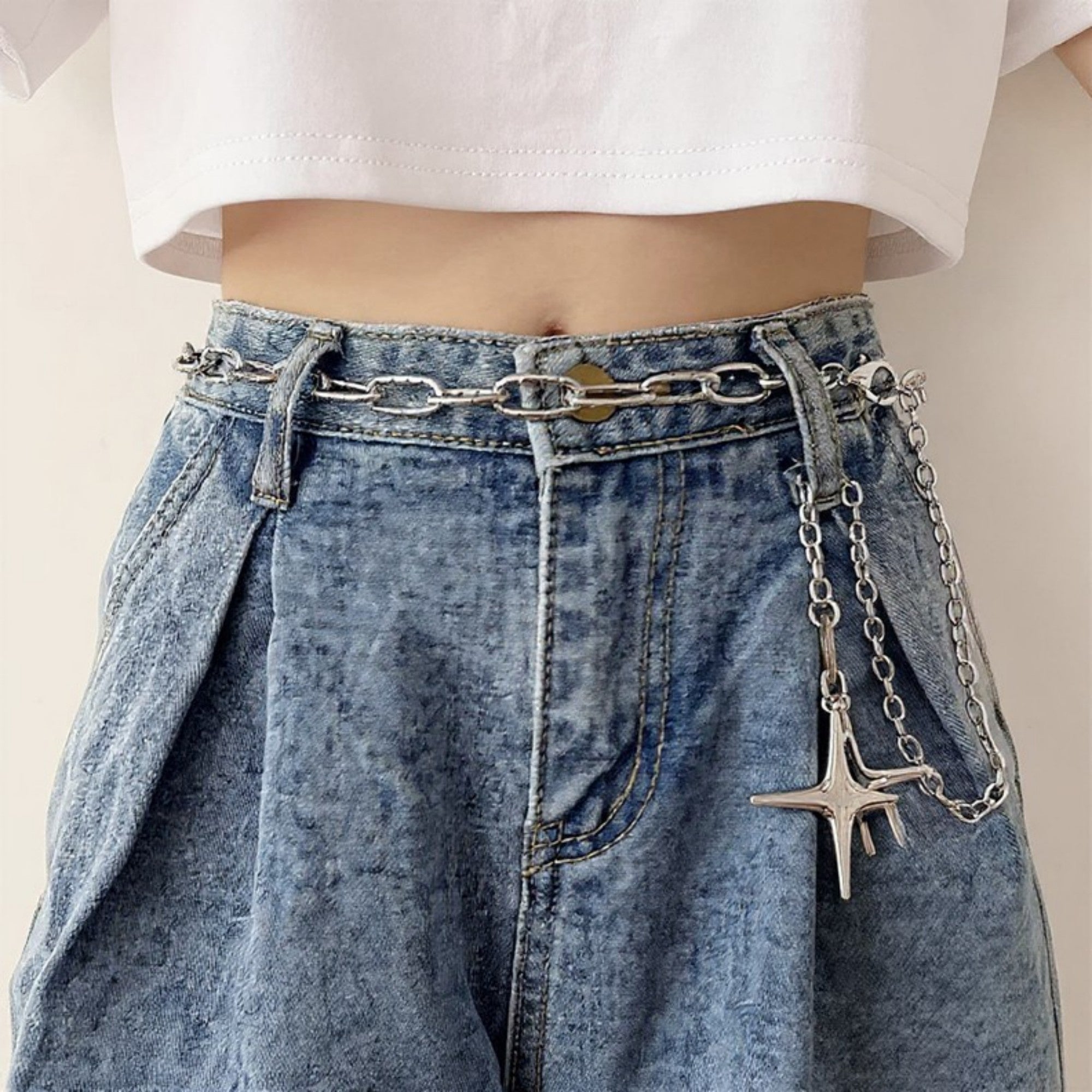 Anna-Kaci Women's Chunky Link Chain Belt with Star Pendant and Adjustable Fit 44x0.8in
