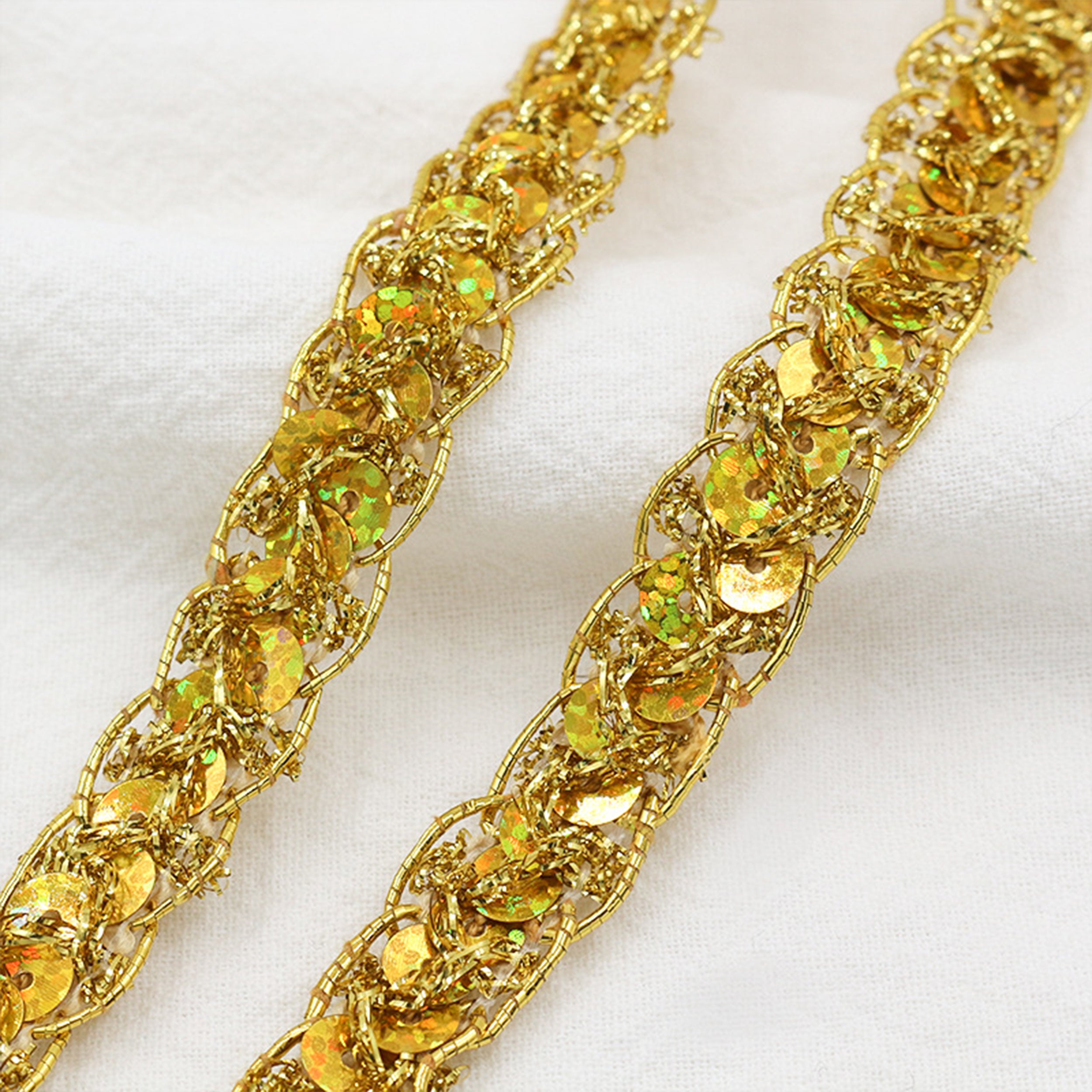 Alilang Sequin Braid Cord Trim, 0.4 Inch Glitter Laser Sequin Strip, Sewing Sequin Ribbon for DIY Crafts Party Decorations, 13 Yards