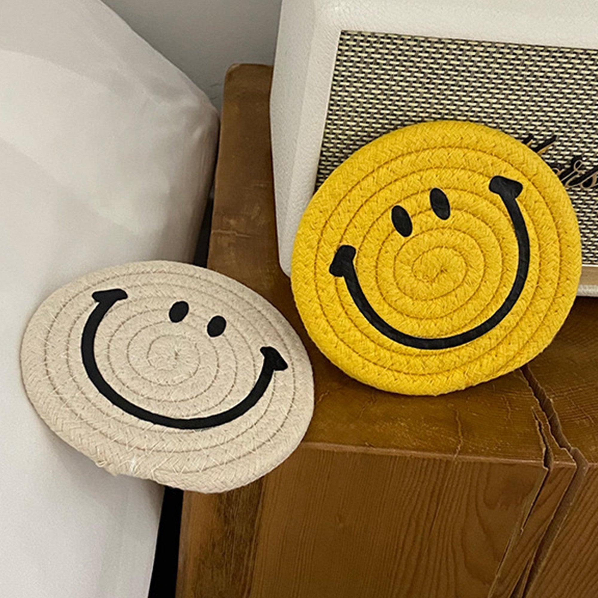 Anna-Kaci Woven Smiley Face Round Coasters for Tabletop Decoration and Surface Protection