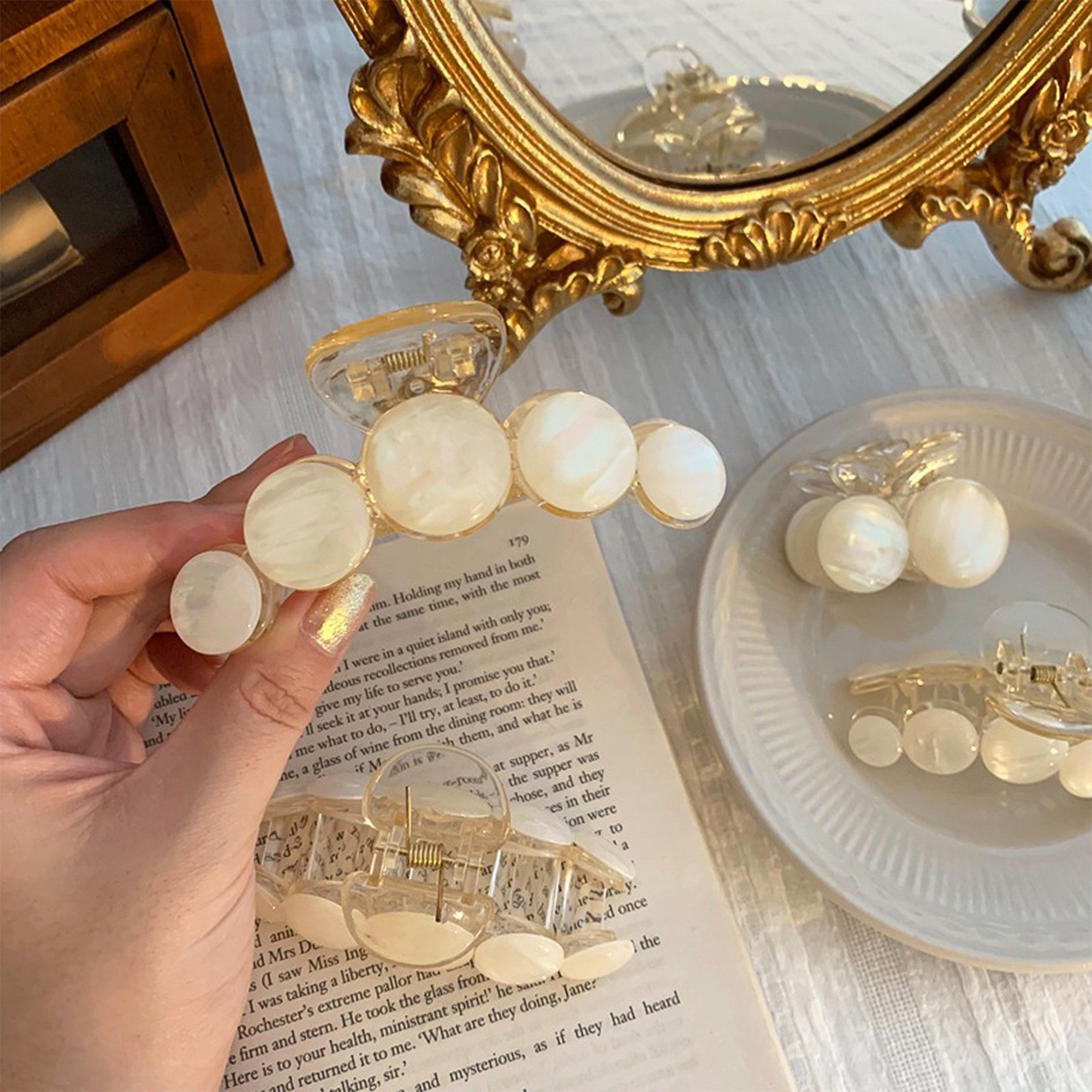 Anna-Kaci Rounded Disc Hair Claw Clip with Smooth Finish and Secure Spring Hold