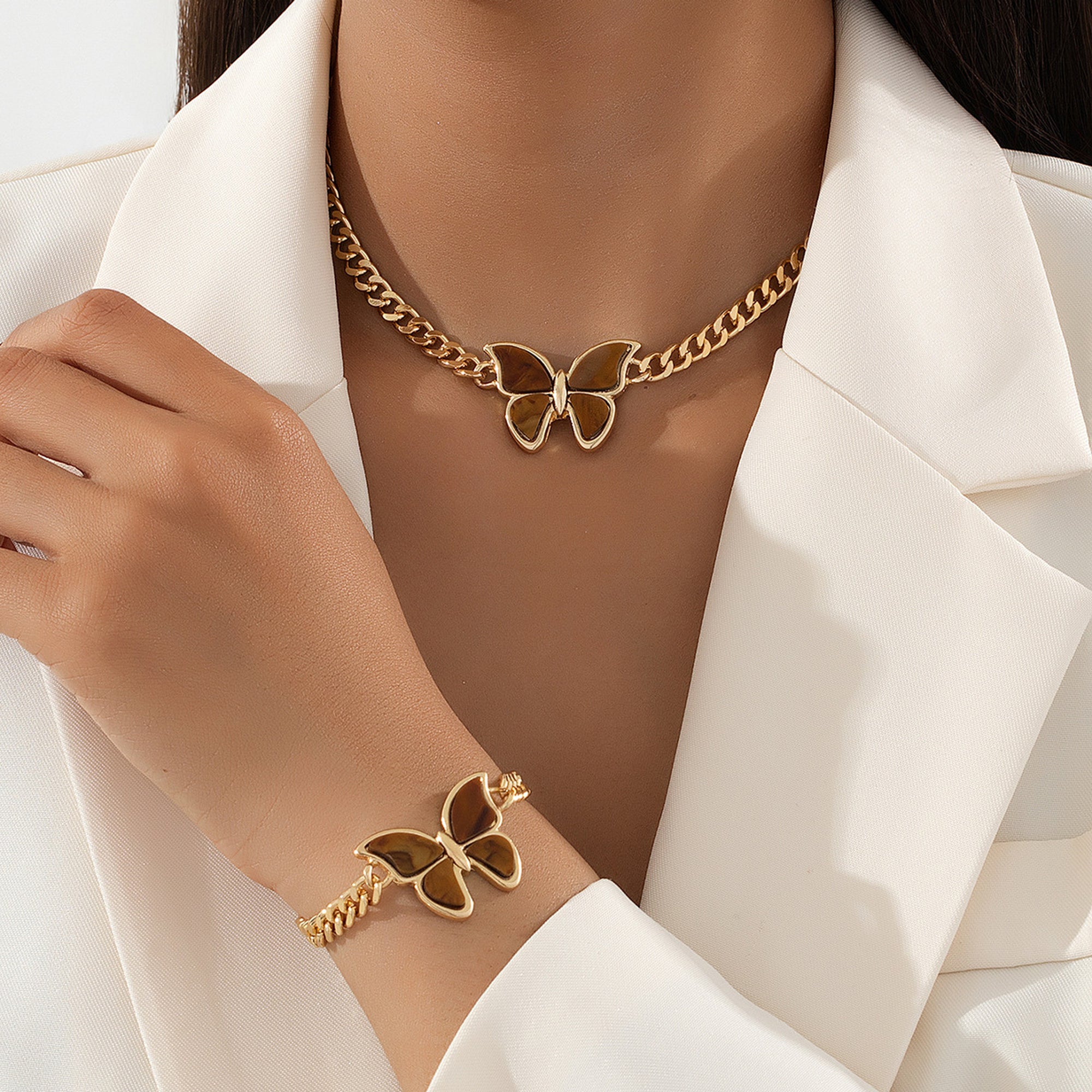 Women's Butterfly Necklace and Bracelet Set