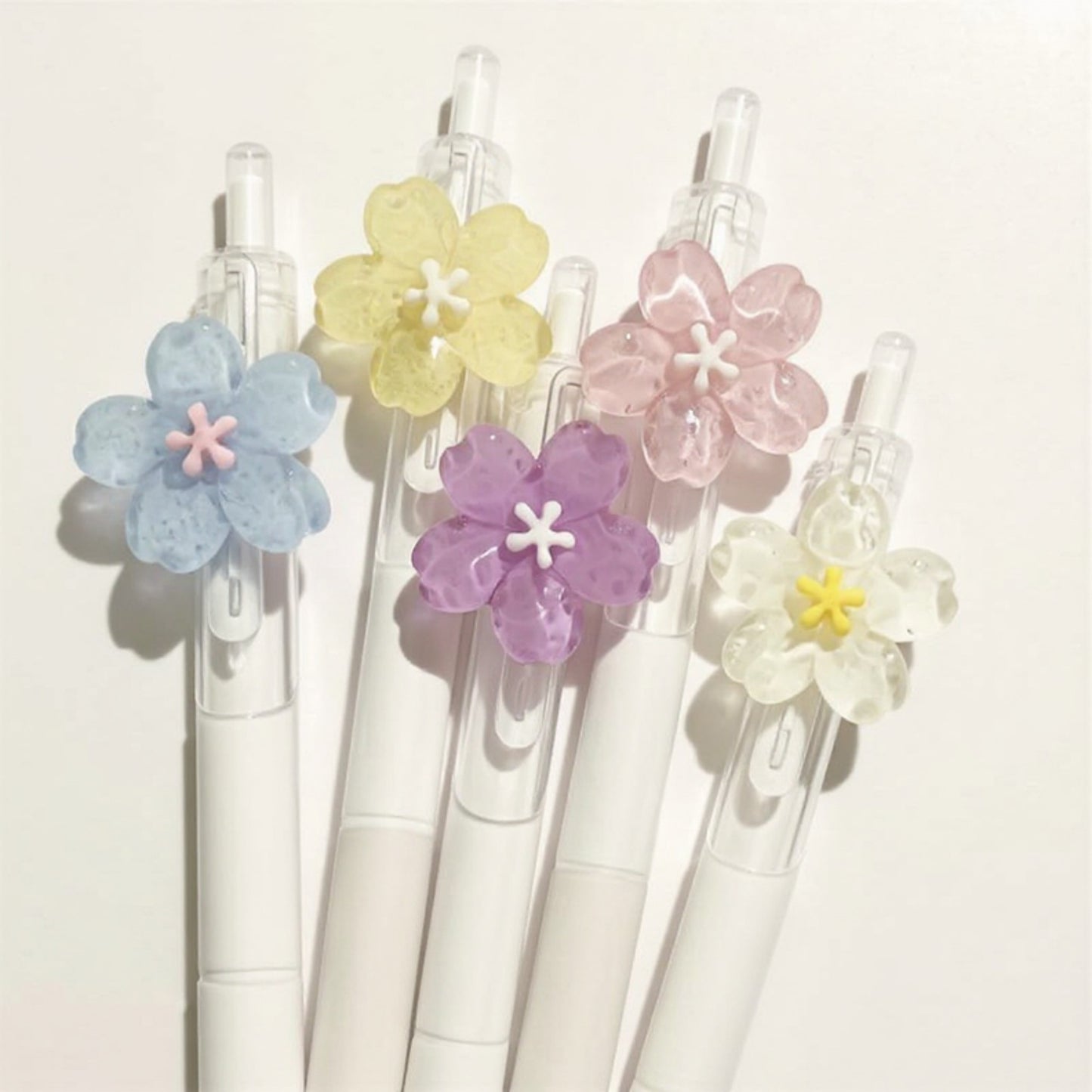 Anna-Kaci Set of 5 Flower Top Gel Pens with Pastel Petal Design and Smooth Ink Flow