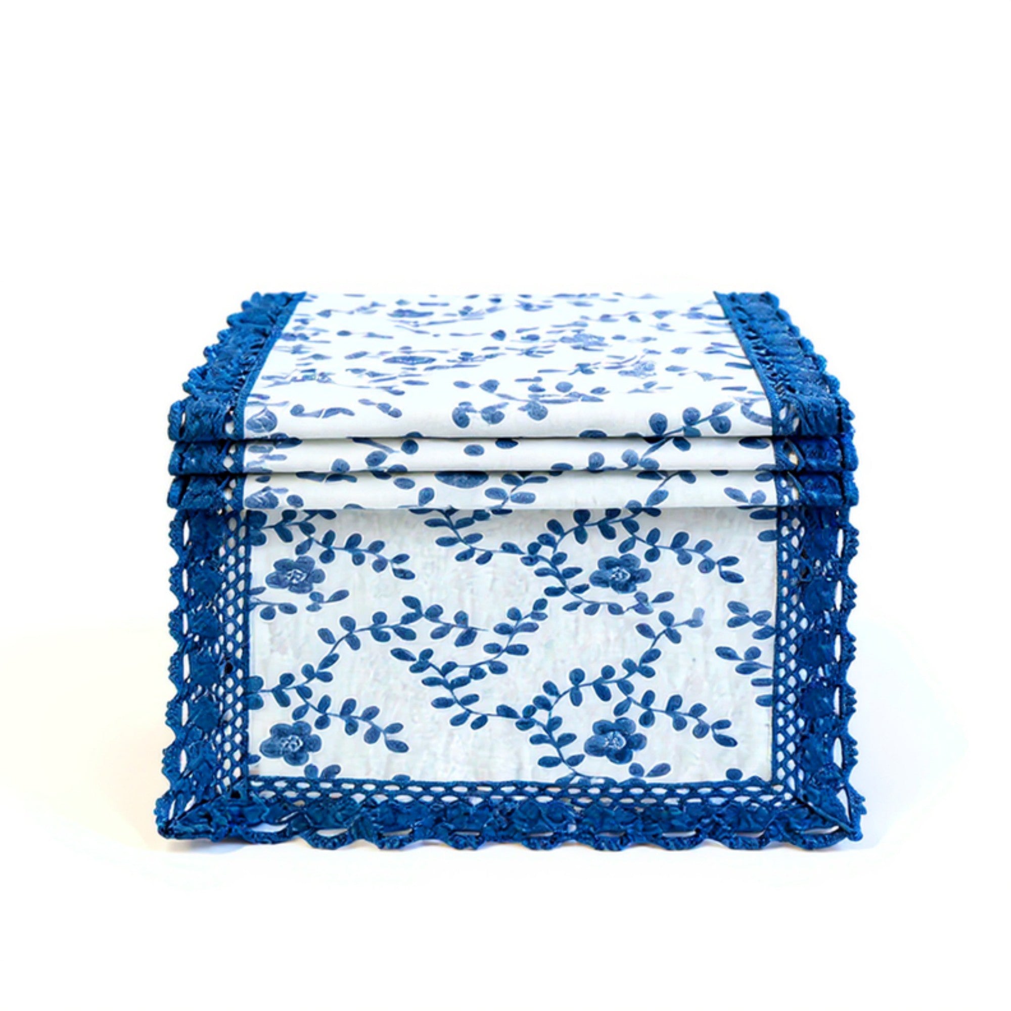 Anna-Kaci Floral Embroidered Table Runner with Crocheted Lace Edges