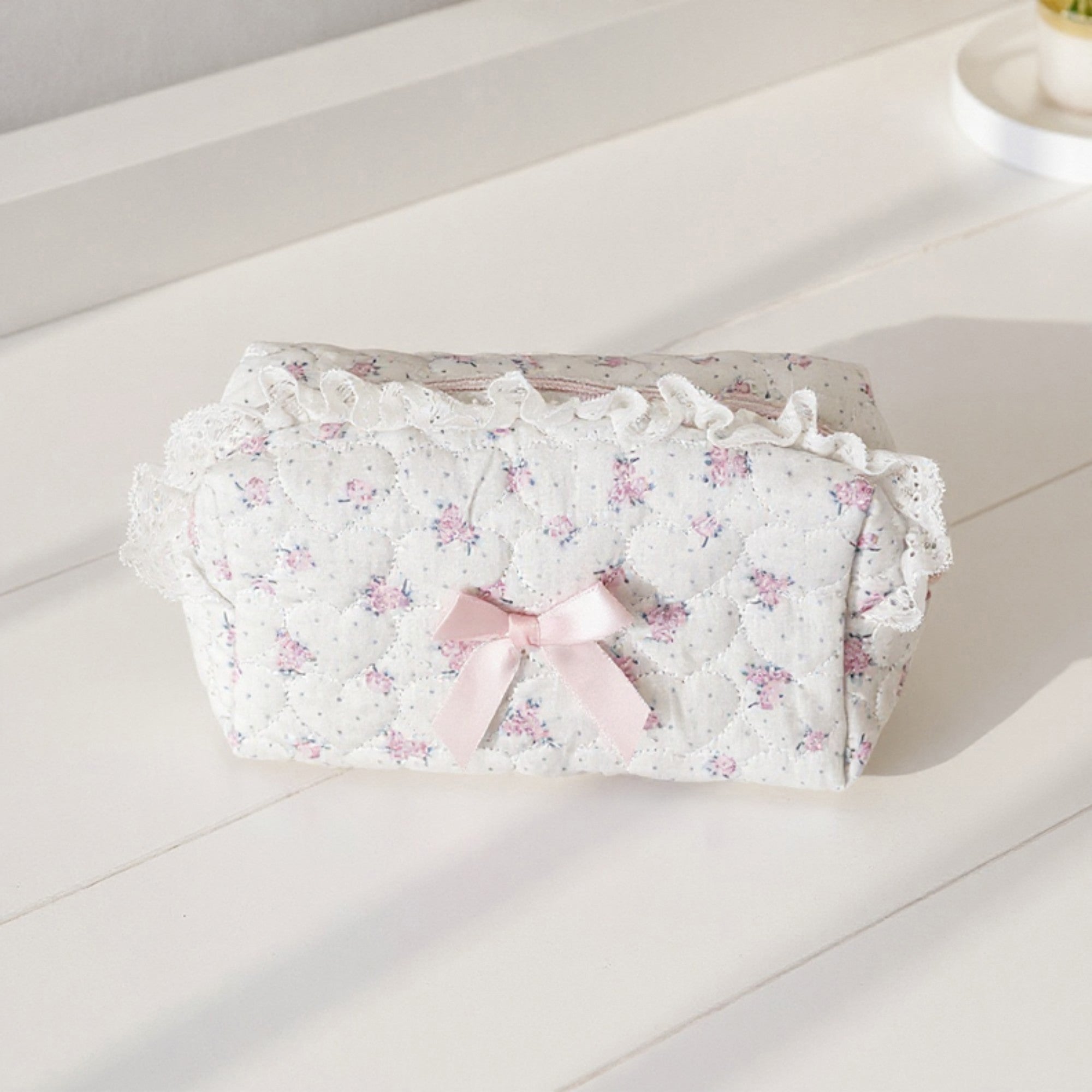 Anna-Kaci Quilted Floral Lace Makeup Bag with Bow Accent and Gingham Lining 7.3x4x3 in