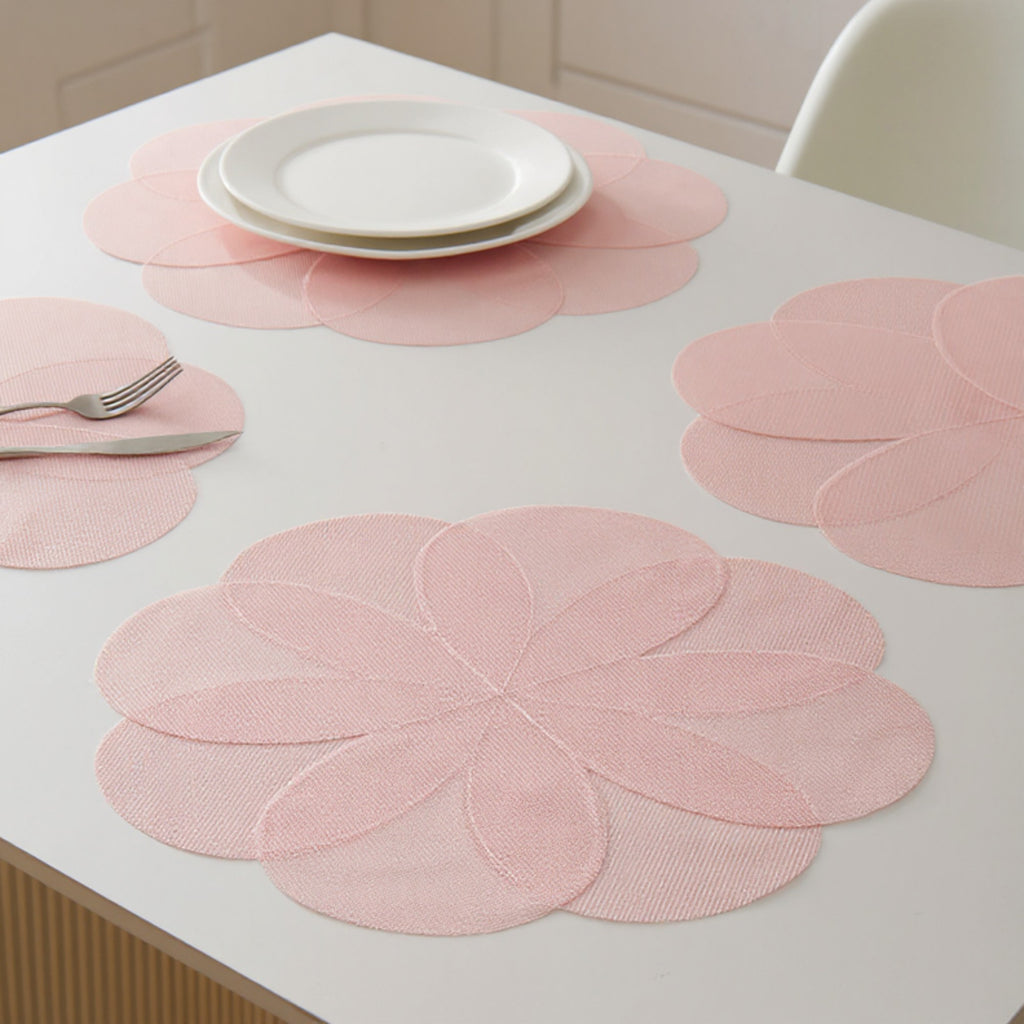 Anna-Kaci 2-Piece Flower Shaped Placemat with Petal Design Cutout