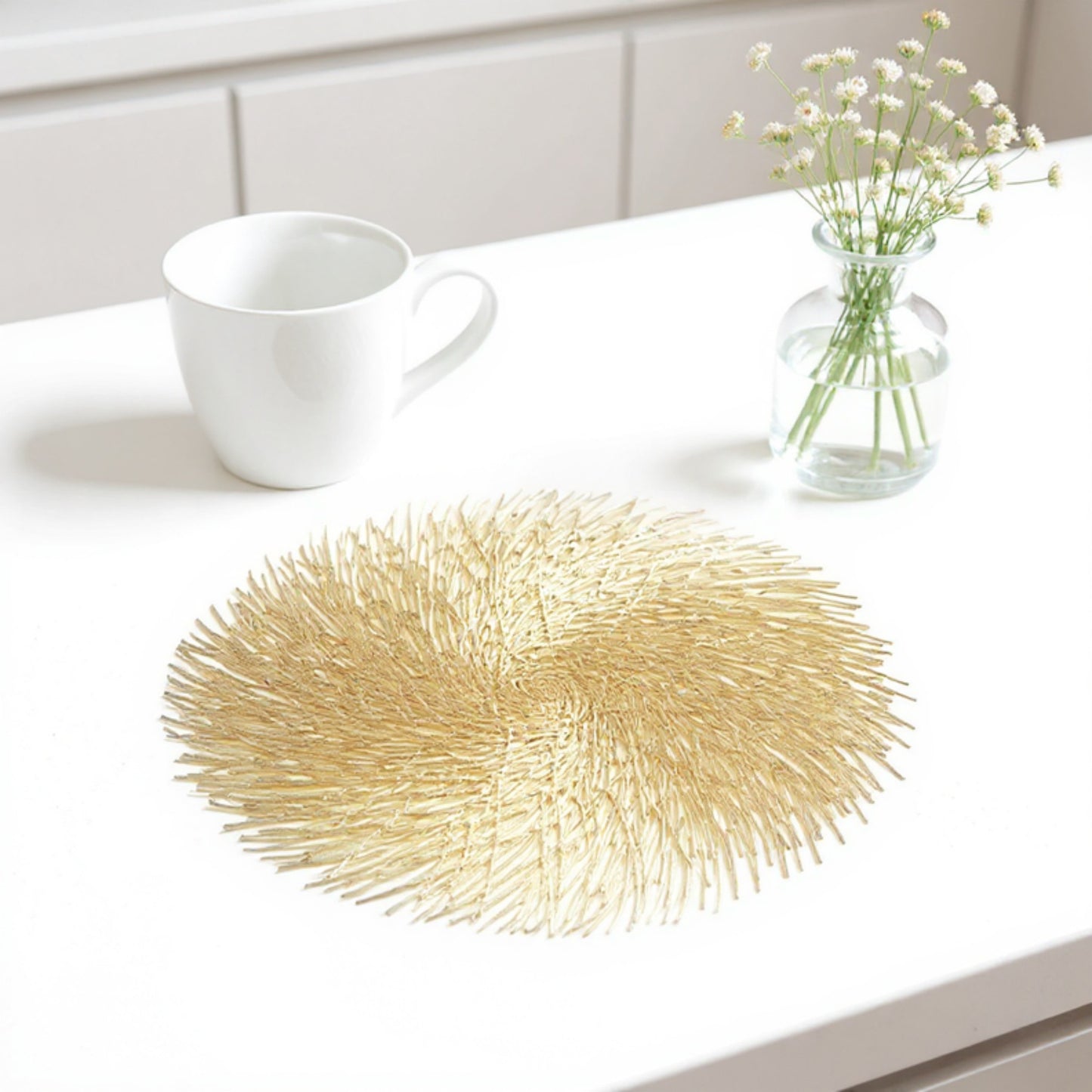 Anna-Kaci 4-Piece Round Spiral Woven Placemat with Textured Swirl Design