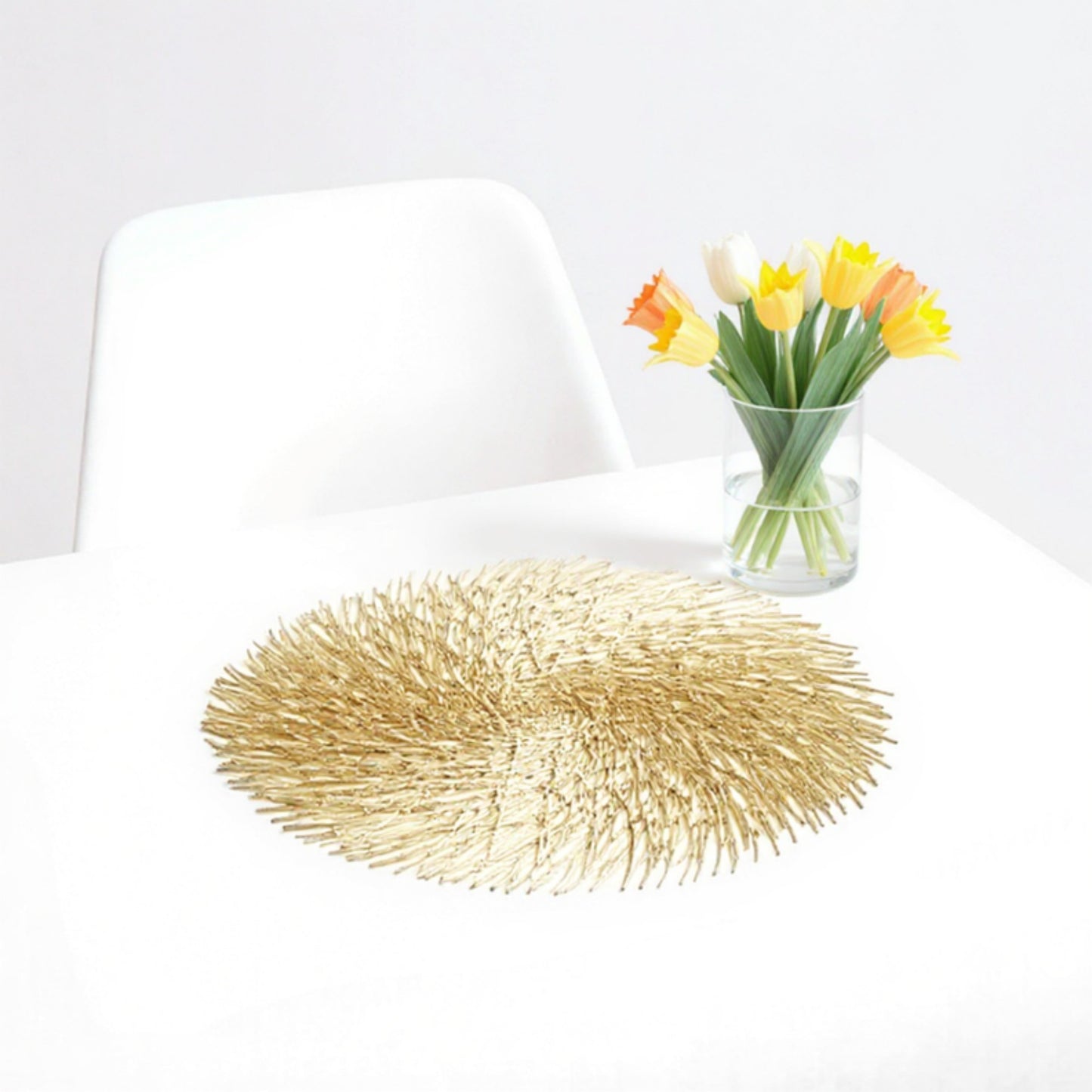 Anna-Kaci 4-Piece Round Spiral Woven Placemat with Textured Swirl Design