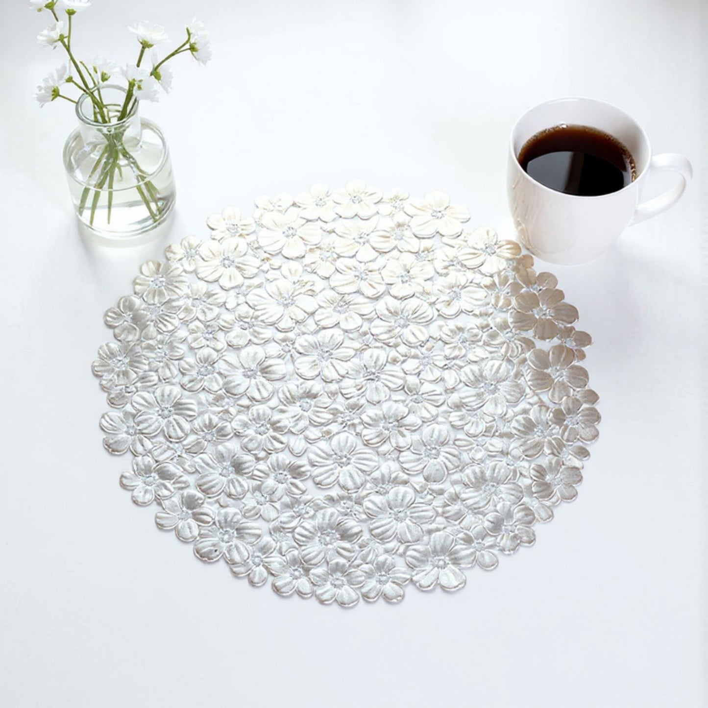 Anna-Kaci 4-Piece Round Floral Cutout Placemat with Embroidered Petal Details