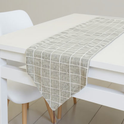 Anna-Kaci Dainty Daisy Print Tablecloth with Soft Neutral Background