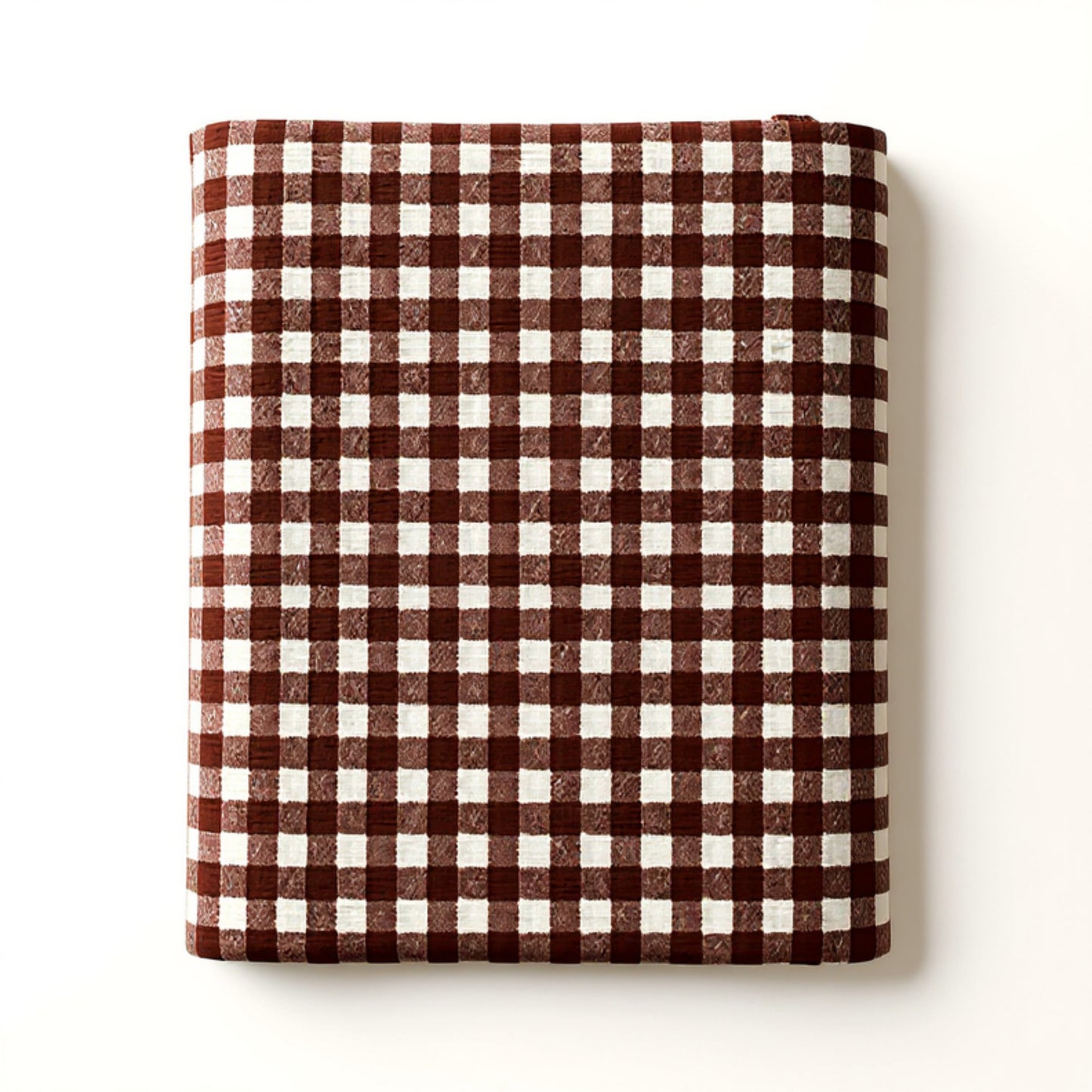 Anna-Kaci Dainty Daisy Print Tablecloth with Soft Neutral Background