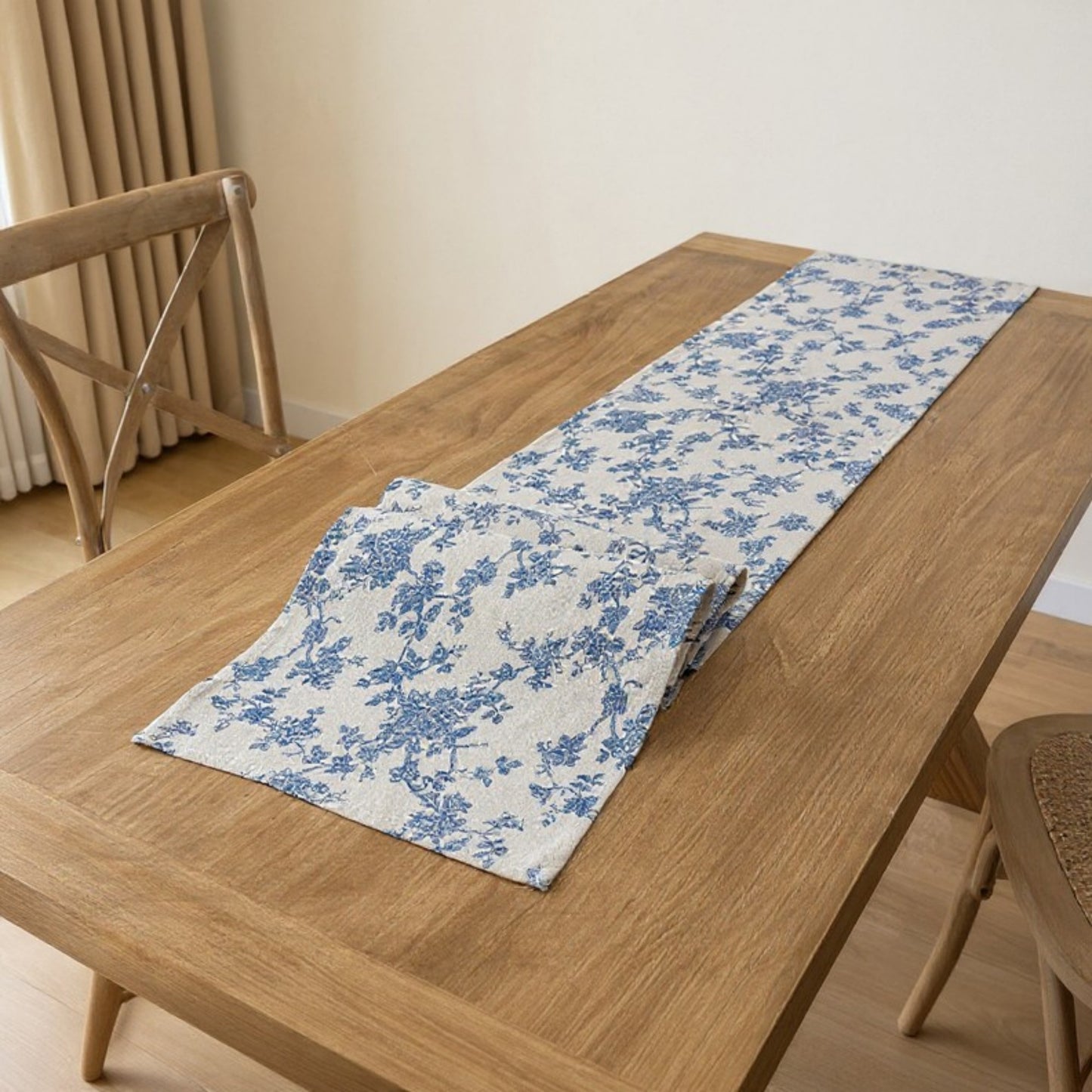 Anna-Kaci Ornate Damask Table Runner with Intricate Scroll Pattern 12x55in