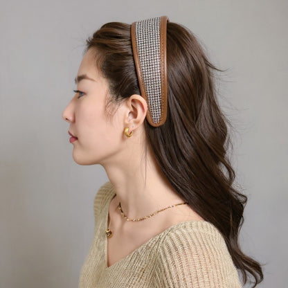 Anna-Kaci Textured Fabric Headband with Oversized Acrylic Ring Accent 6.3x4.7x1.2in