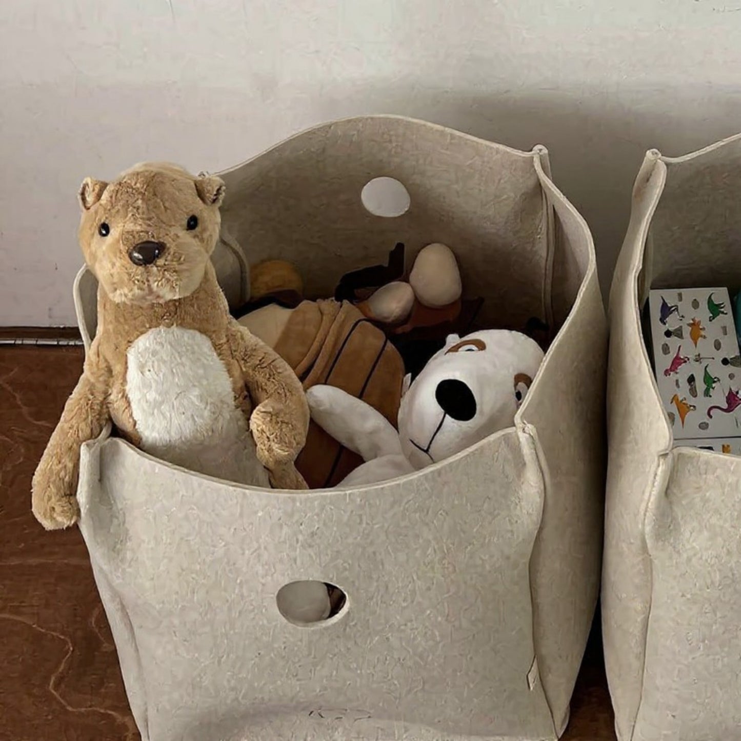 Anna-Kaci Felt Storage Box with Circular Handle Cutout and Book Label Design 11.5x11.5x11.5in