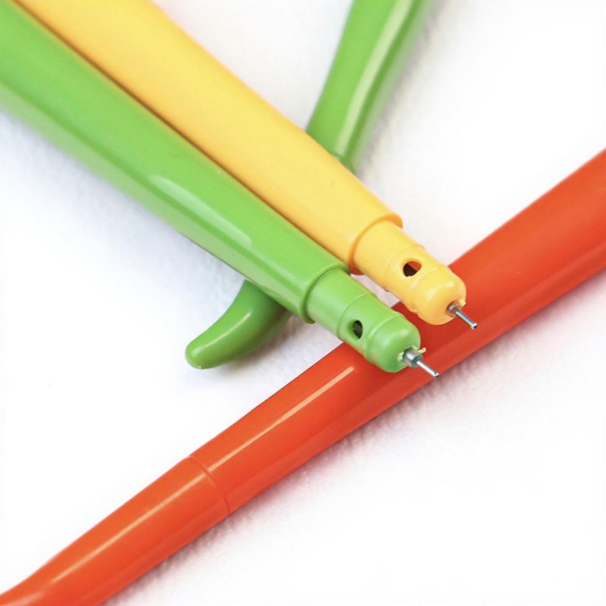 Anna-Kaci 6-Piece Chili Pepper Gel Ink Pen Set with Fun Vegetable Design and Smooth Writing 0.38mm/6.5in