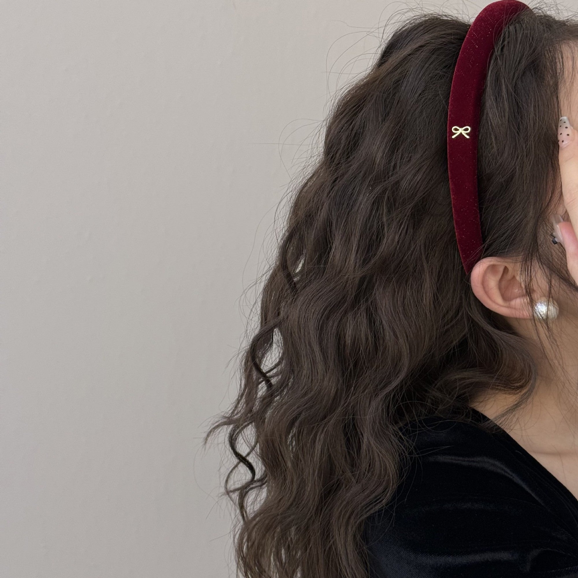 Anna-Kaci Women's Padded Headband with Soft Velvet Texture and Delicate Bow Accent Detail
