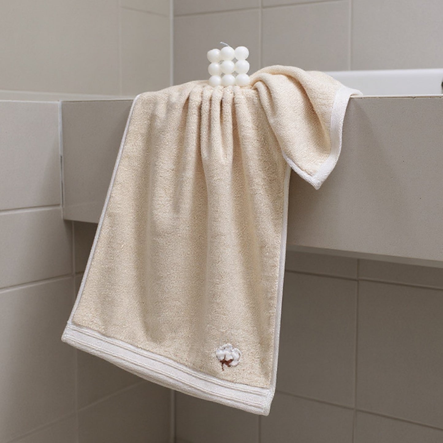 Alilang 3 Pack Cotton Hand Towels Soft Absorbent Terry Towels with Embroidered Detail