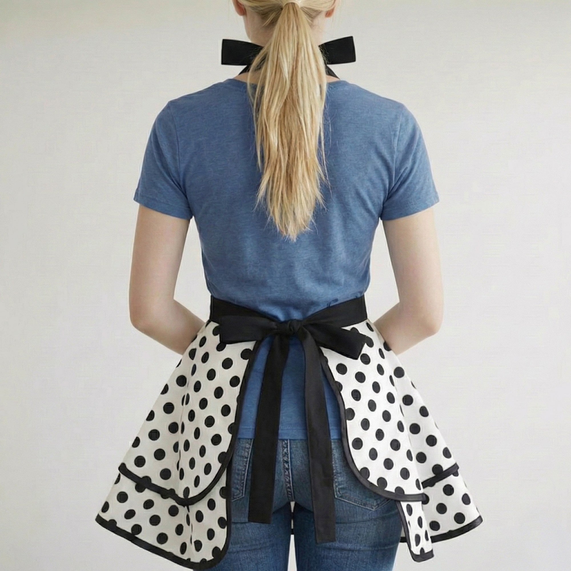 Anna-Kaci Vintage Dress Style Kitchen Apron with Halter Neck Tie Full Skirt Coverage and Adjustable Waist Bow