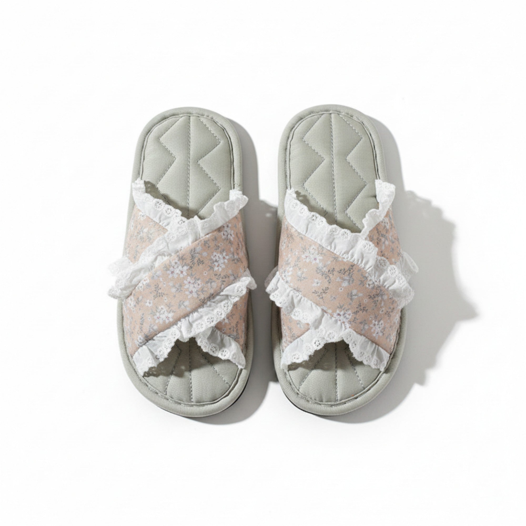 Anna-Kaci Lounge Women¡¯s Floral Print Slide Slippers with Valentine Ruffle Trim and Cushioned Quilted Footbed