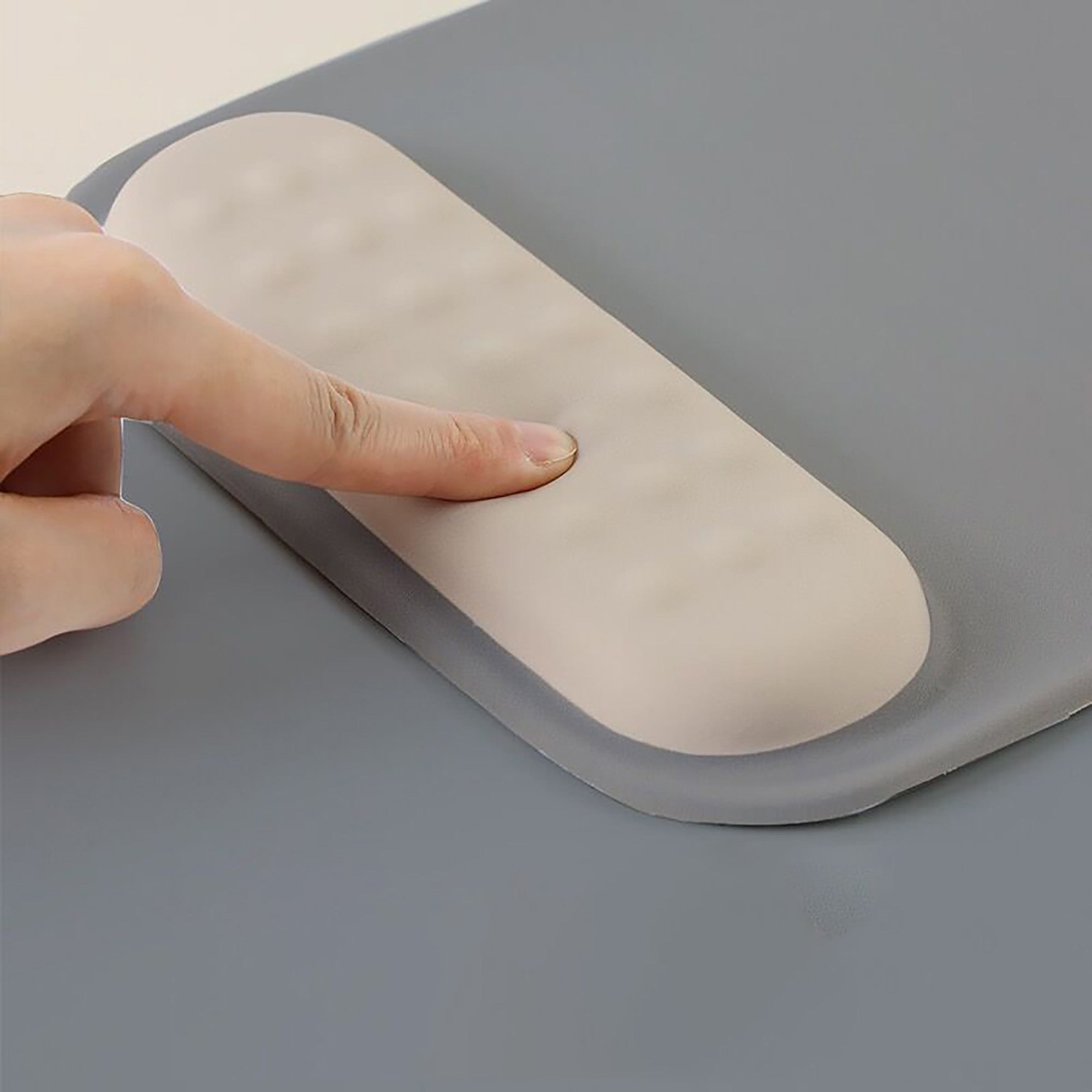 Anna-Kaci Minimalist Ergonomic Wrist Support Mouse Pad