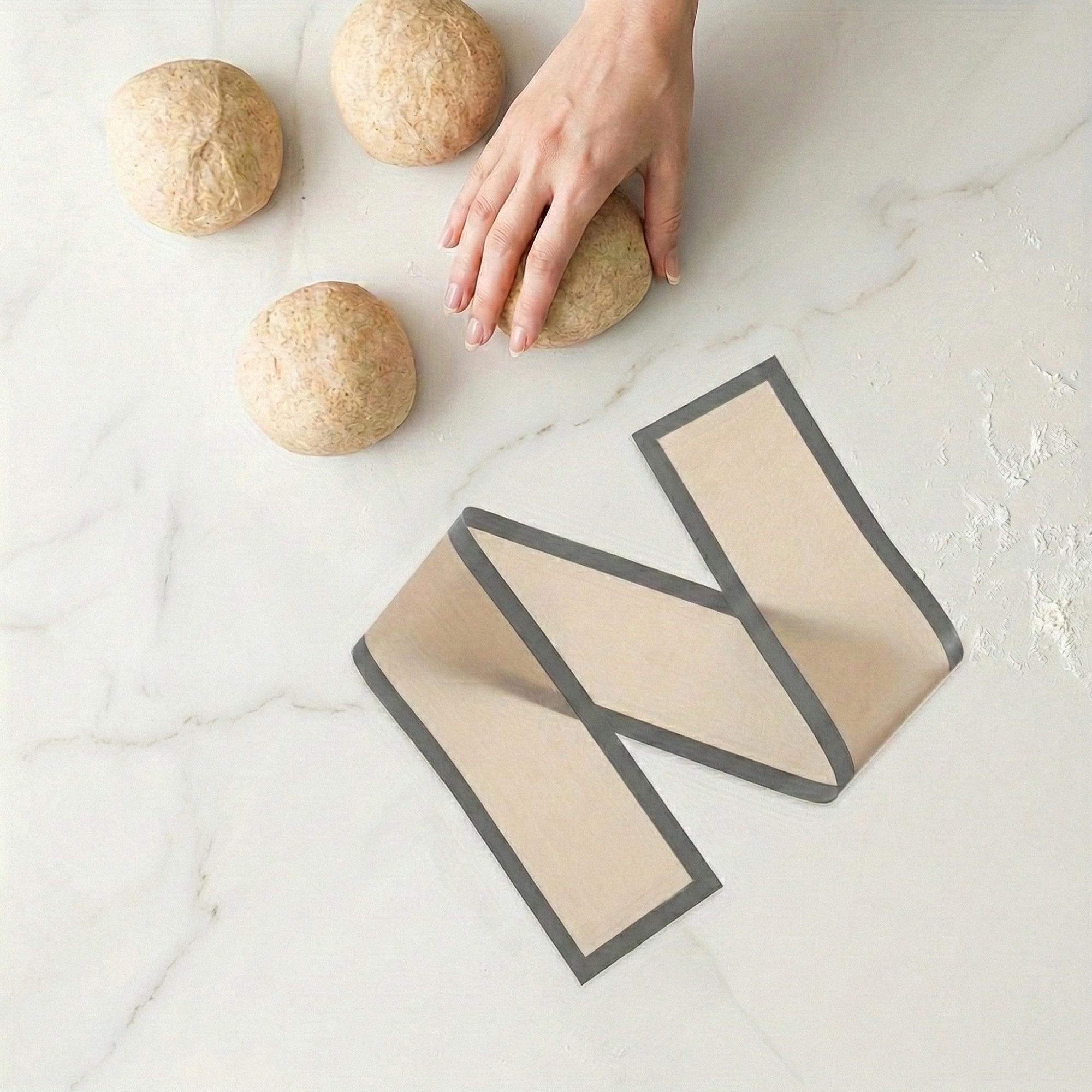 Anna-Kaci Reusable Cake Pan Liner Ring with Nonstick Mesh Design