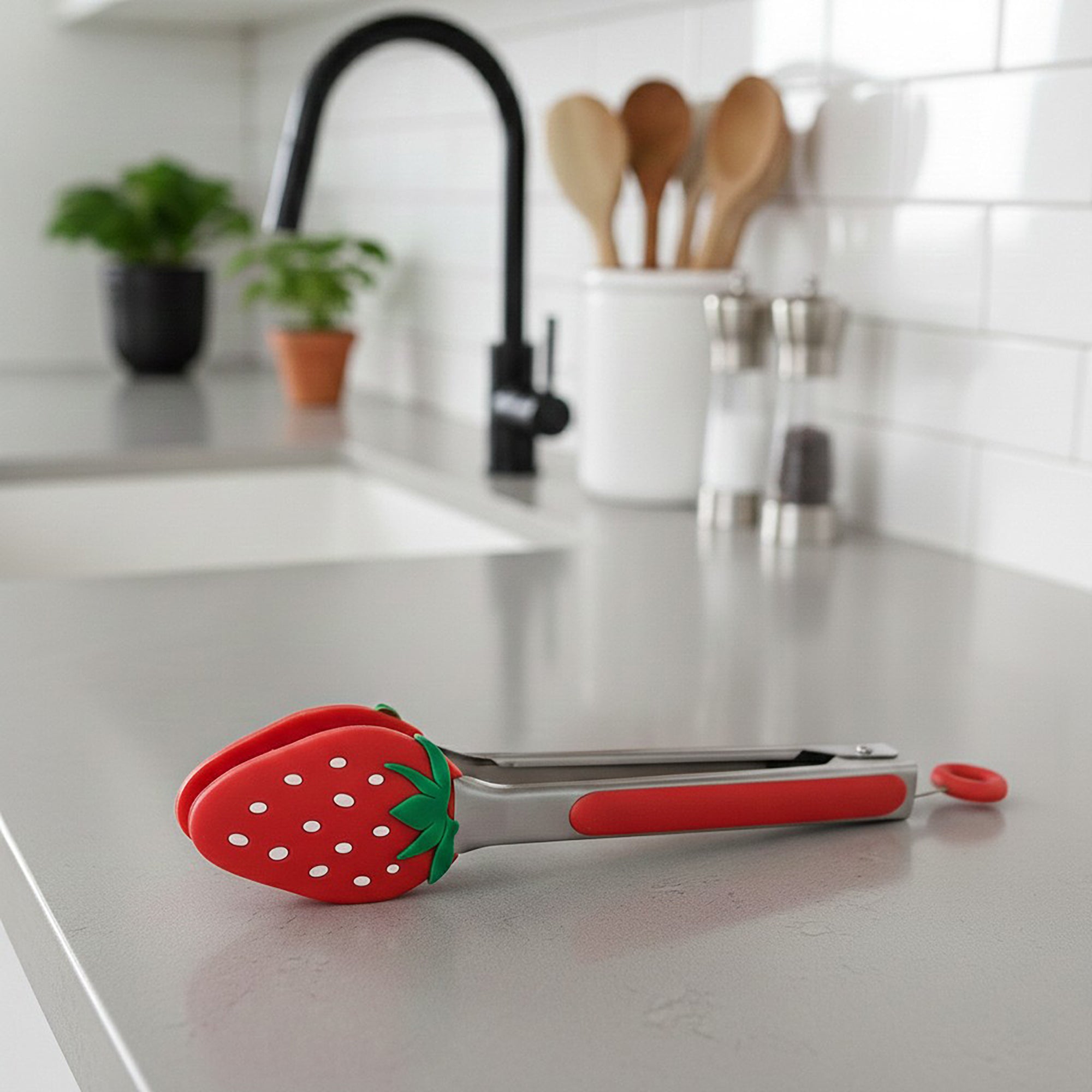 Anna-Kaci 2-Piece Strawberry Shaped Kitchen Tongs with Non-Slip Grip and Locking Ring