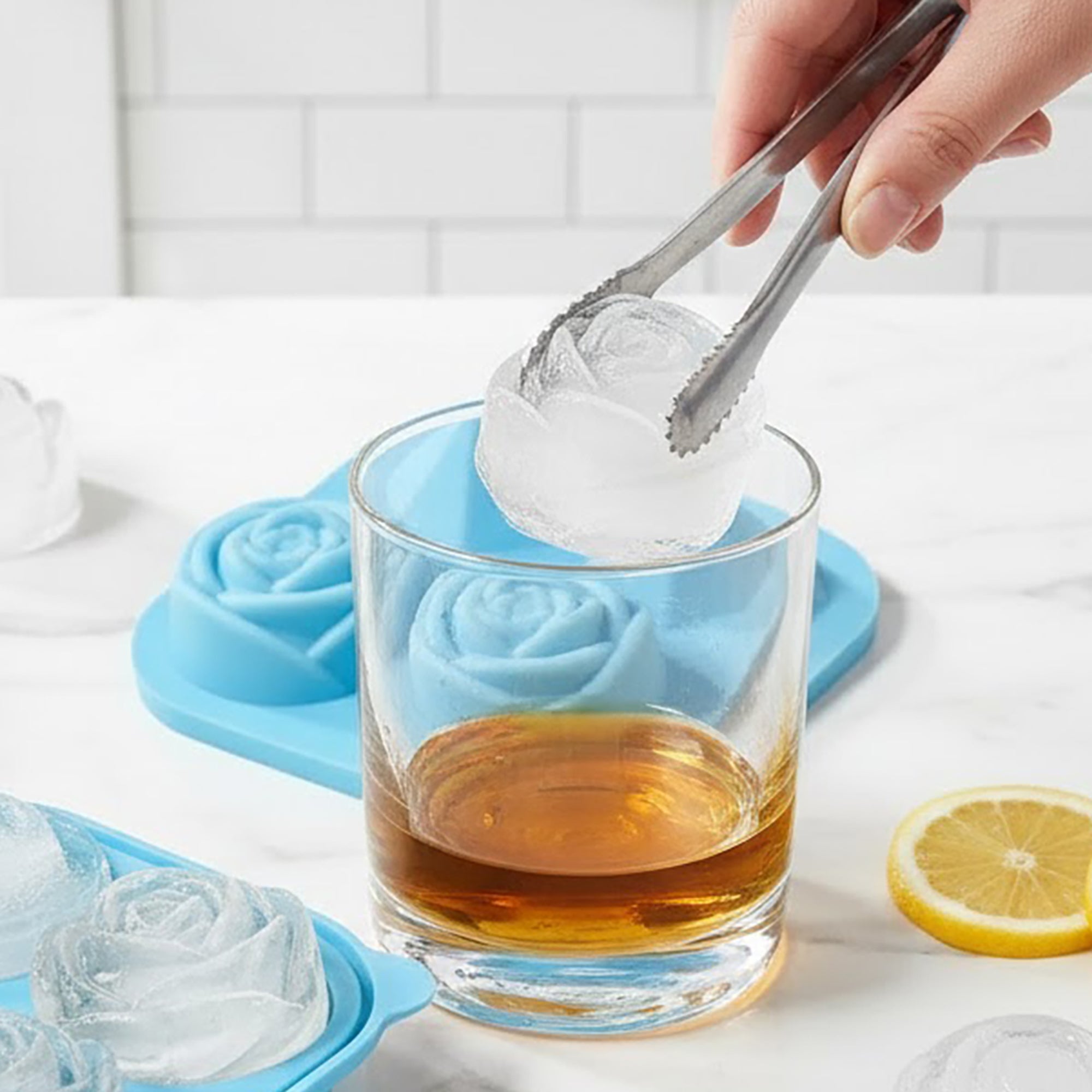 Anna-Kaci 2-PC Large Ice Cube Tray Set with Rose and Diamond Shape Molds Flexible Silicone Easy Release Design