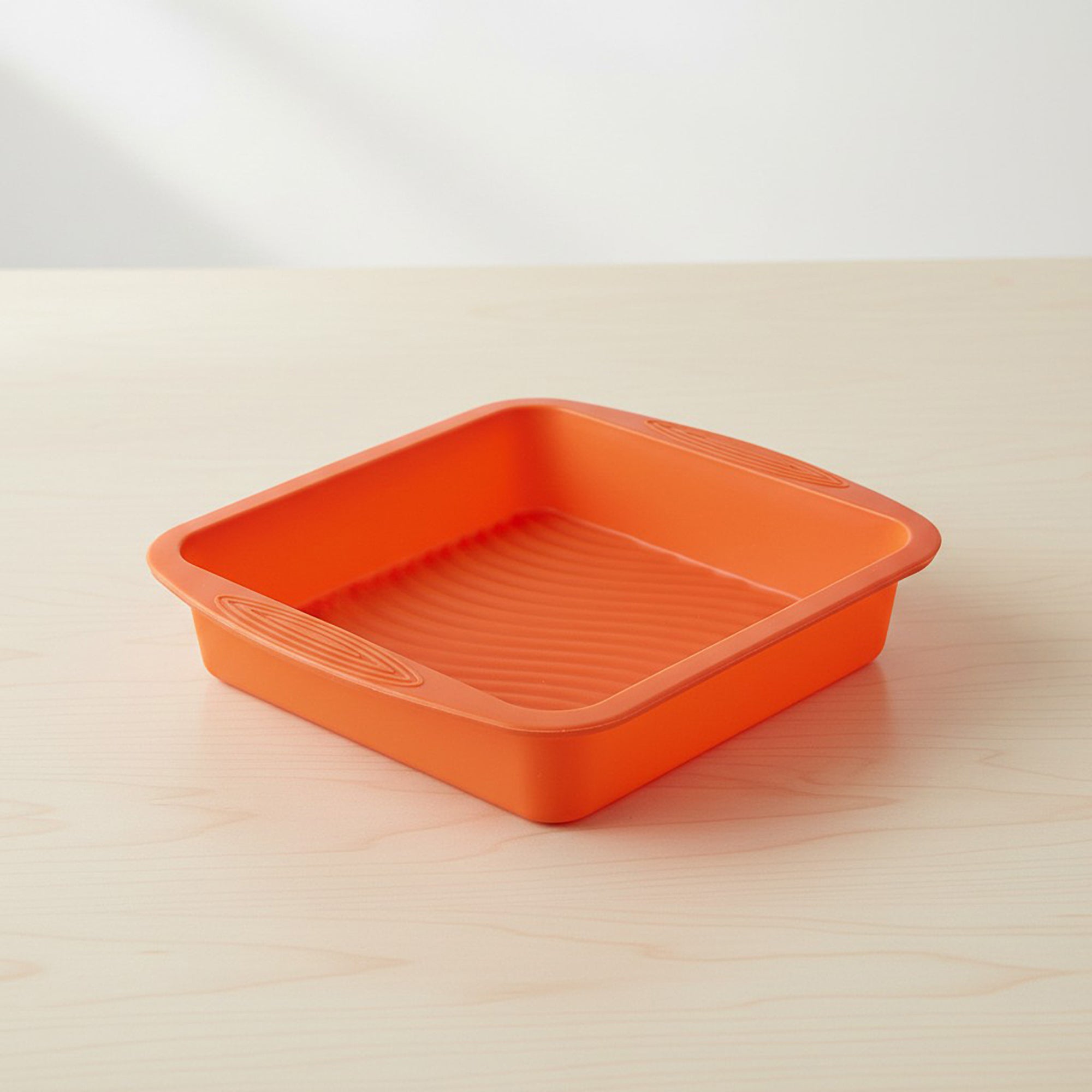 Anna-Kaci 2-Piece Silicone Square Baking Pan with Textured Base and Easy Grip Handles