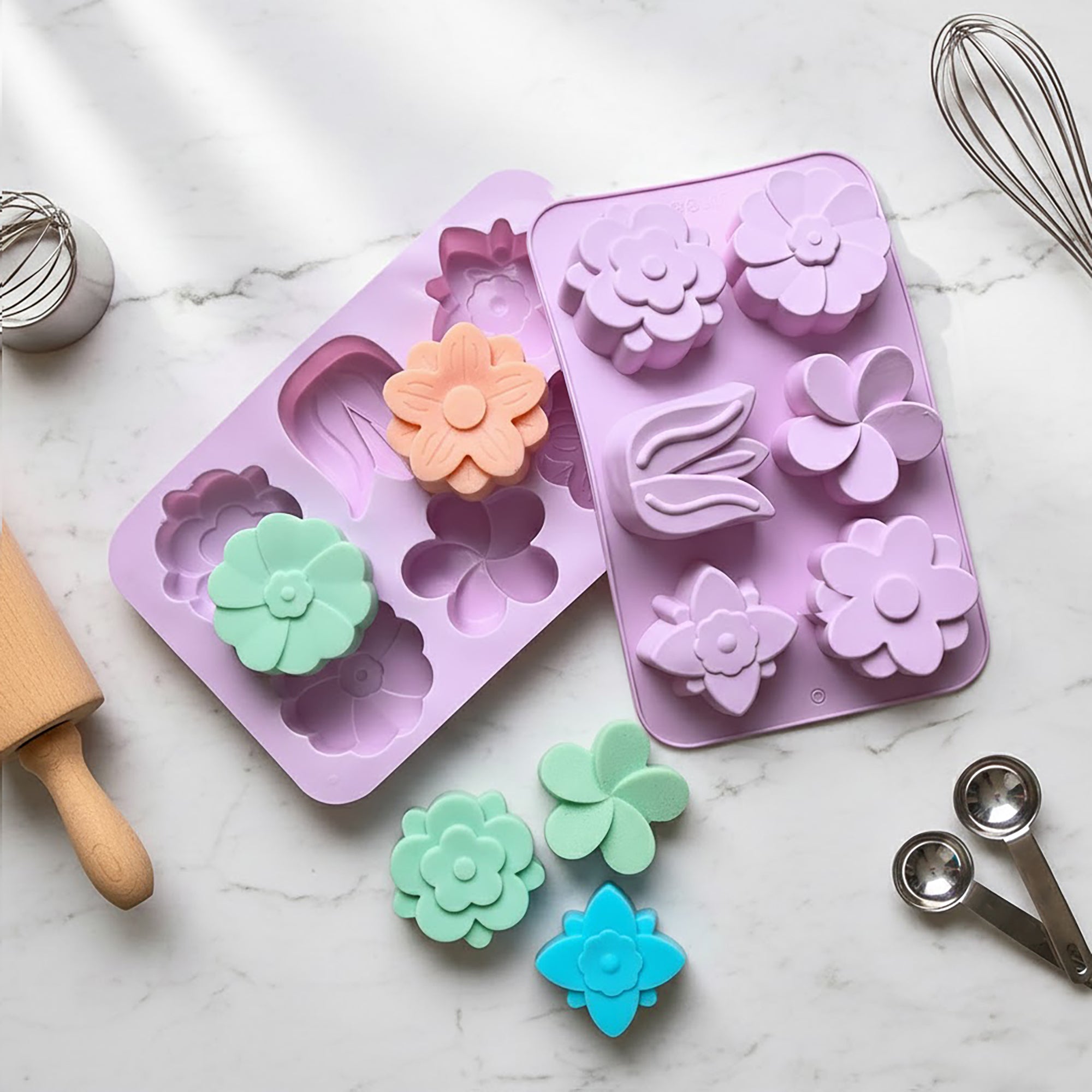 Anna-Kaci 3-Piece Flower Silicone Baking Mold Set Floral Cake Chocolate Candy Soap Mold