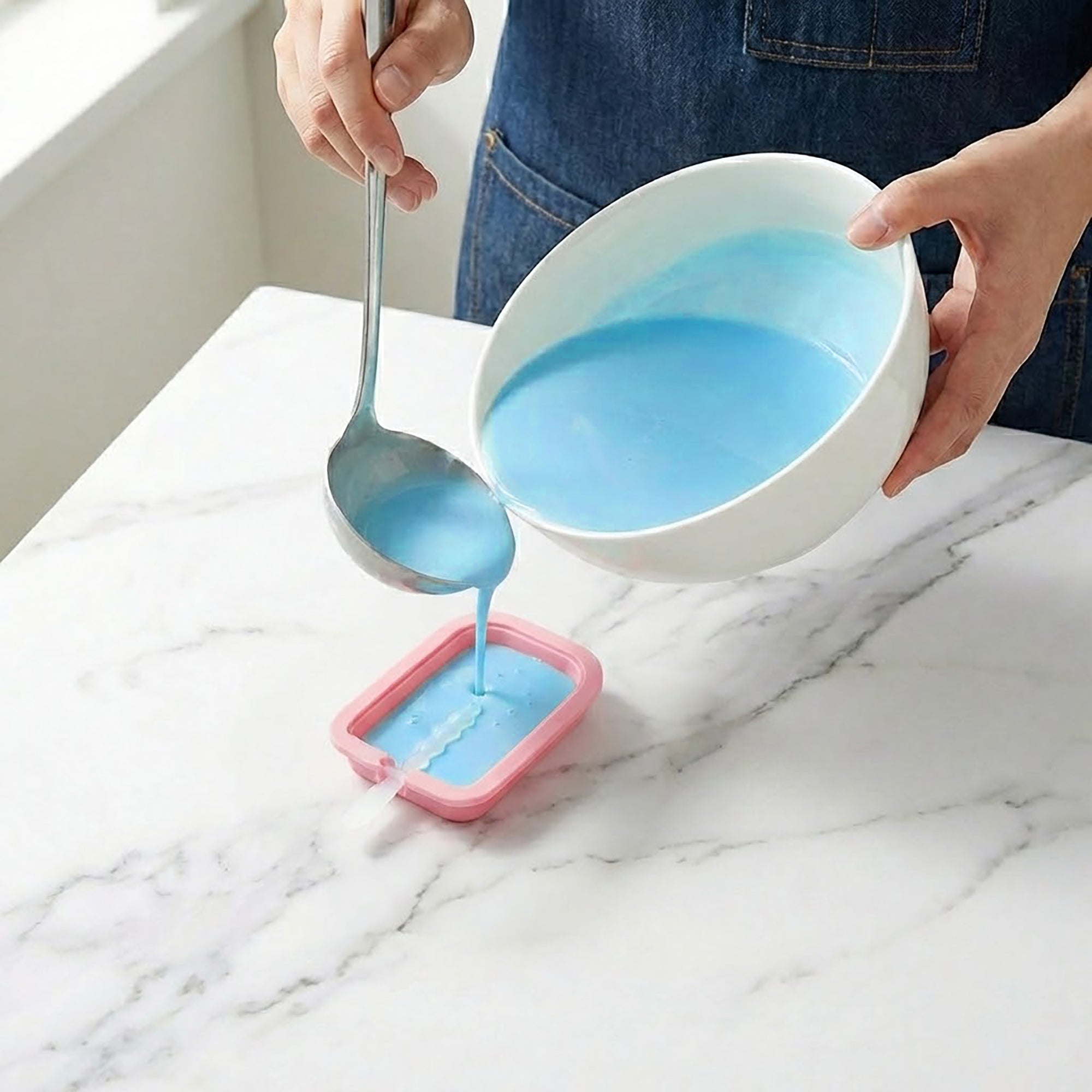Anna-Kaci 2-Piece Silicone Popsicle Mold Set Reusable Nonstick Ice Pop Maker with Easy Release Design