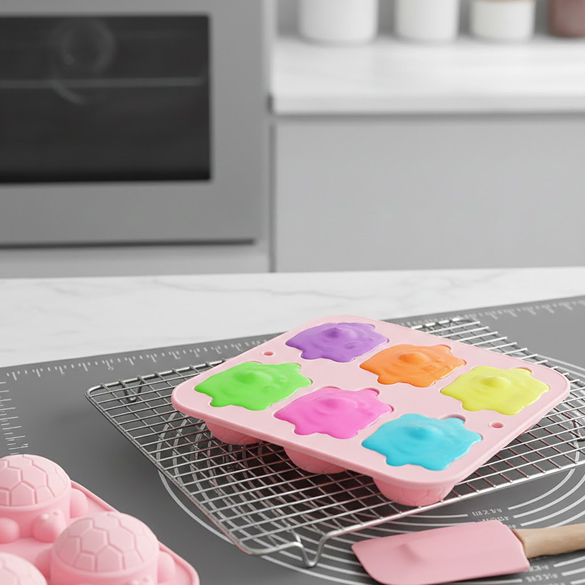 Anna-Kaci 2-Piece Turtle Silicone Baking Mold Set Nonstick Flexible Chocolate Candy Dessert Mold