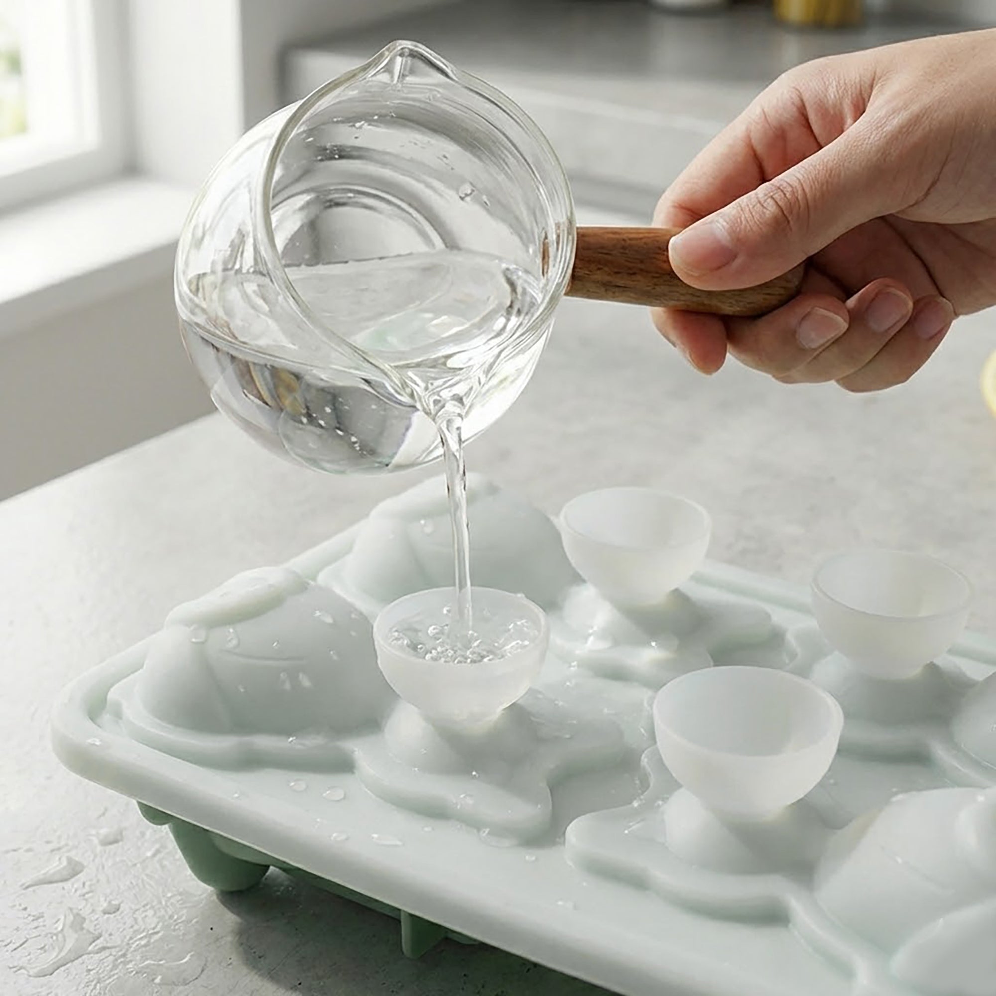 Anna-Kaci Cat Shaped Ice Cube Tray Silicone Large Mold with Easy Release Flexible Freezer Tray