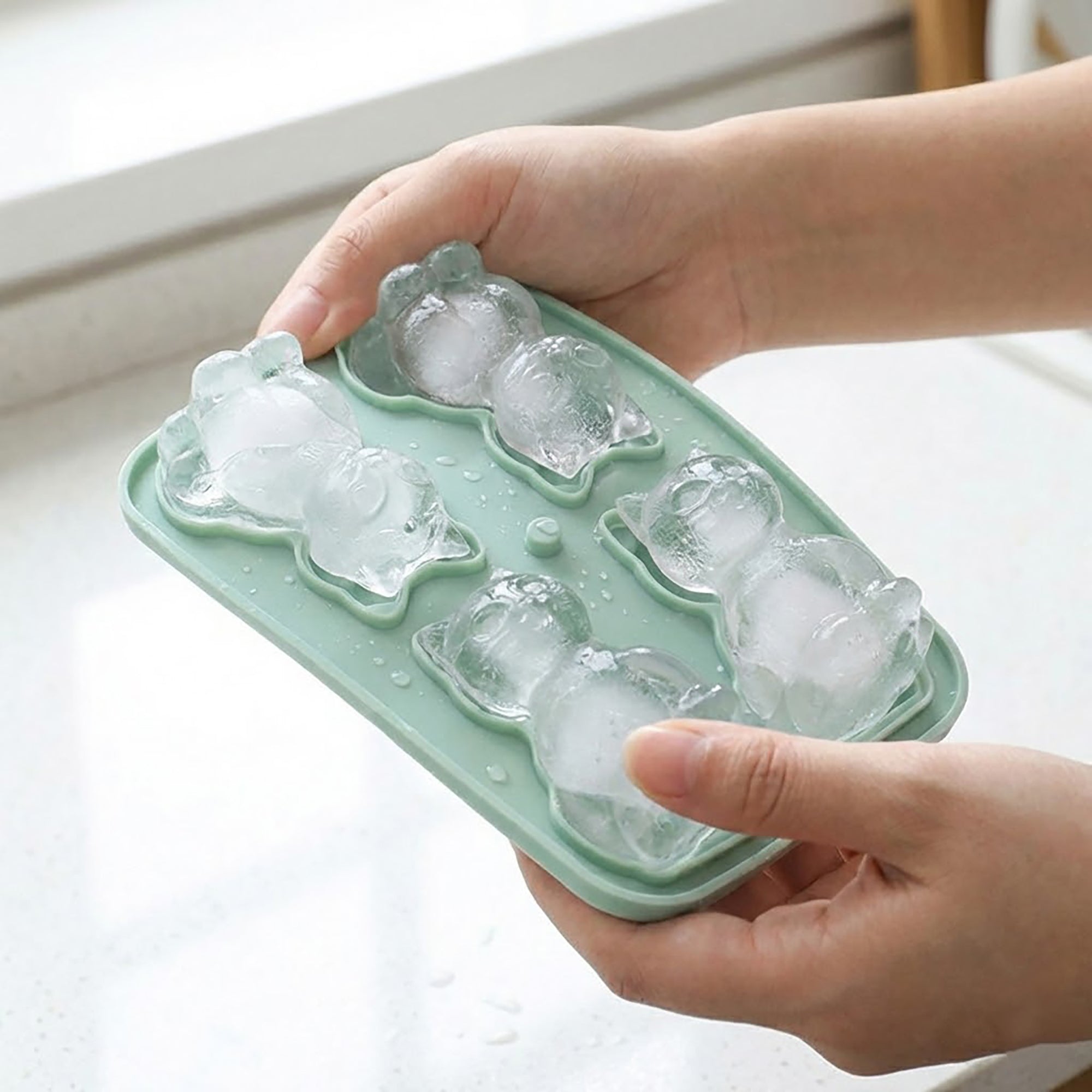Anna-Kaci Cat Shaped Ice Cube Tray Silicone Large Mold with Easy Release Flexible Freezer Tray