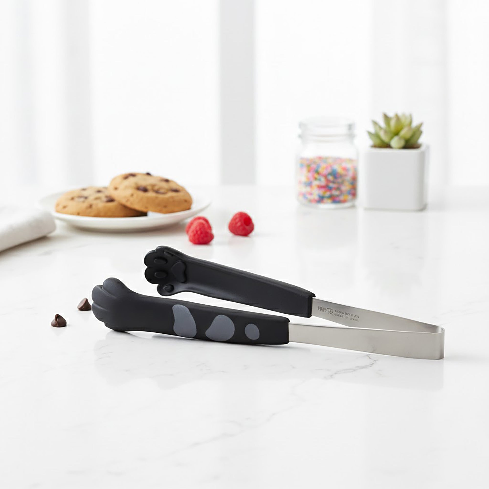 Anna-Kaci Stainless Steel Kitchen Tongs with Paw Handle Design Serving Utensil Set 2 Piece