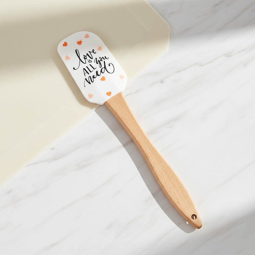 Anna-Kaci Silicone Spatula Set XO Heart Print Wooden Handle Heat Resistant Baking Mixing Kitchen Tools 3 Piece