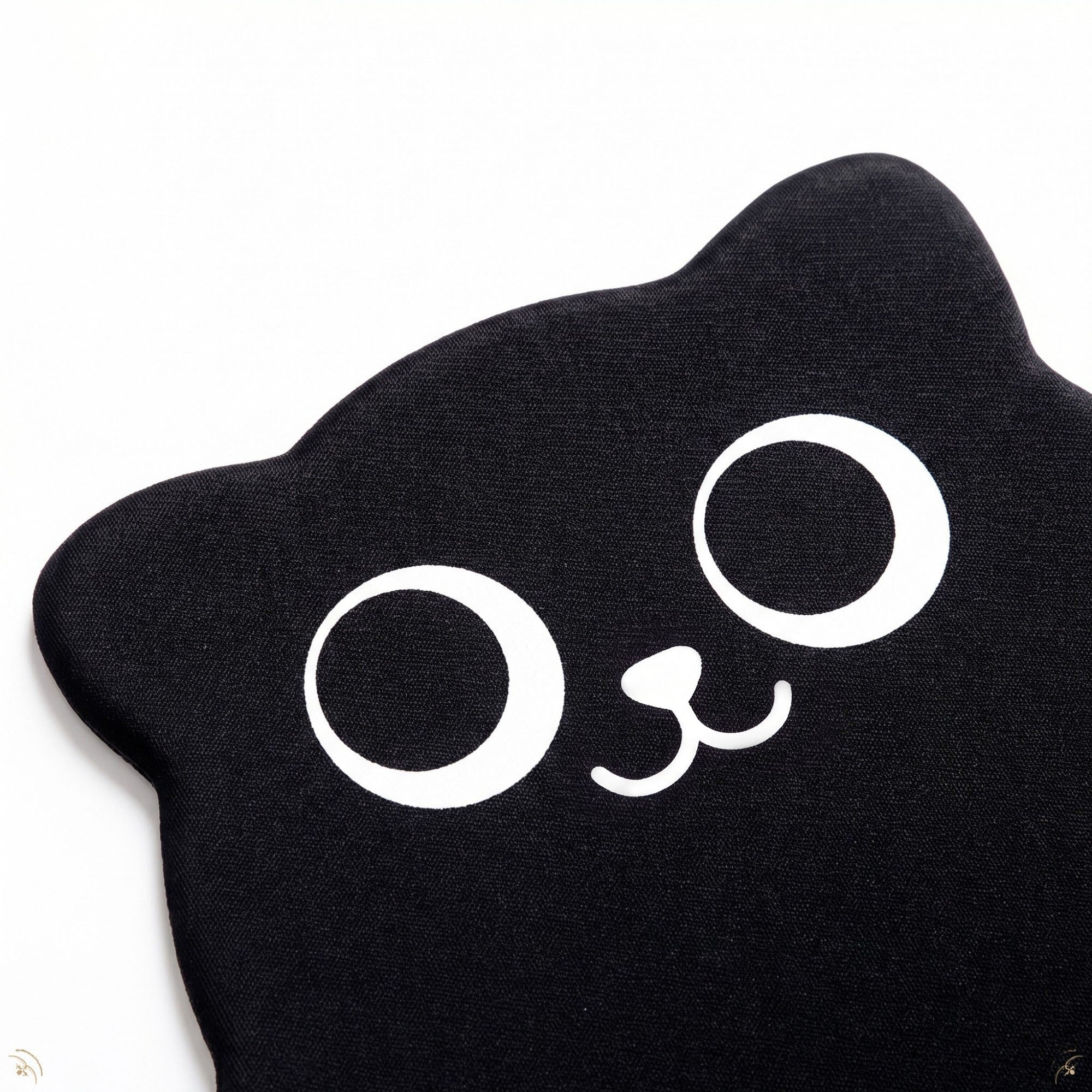 Ergonomic Mouse Pad with Wrist Support Soft Cushion Non Slip Desk Pad Cute Cartoon Design