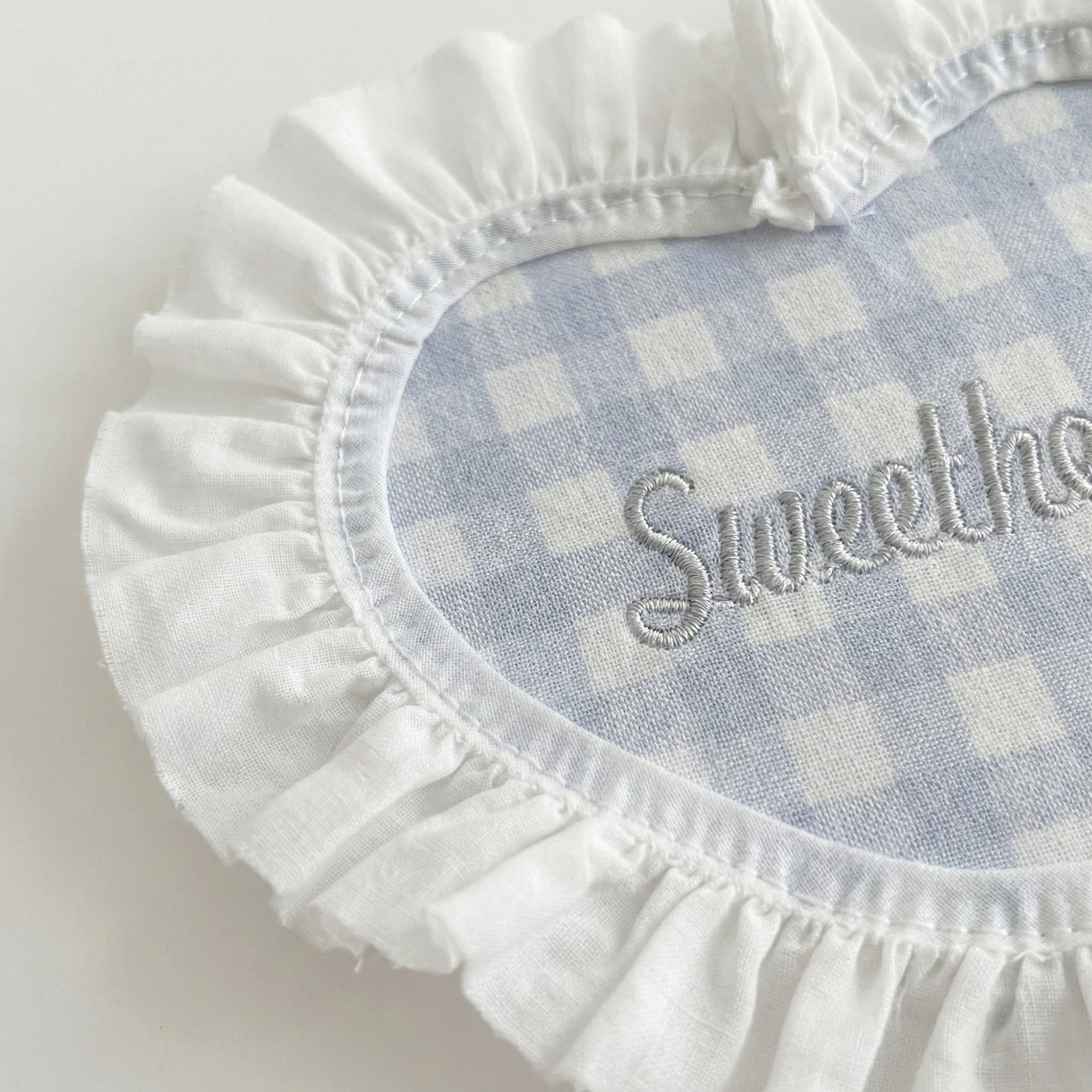 Anna-Kaci 2-PC Heart Shaped Fabric Coaster with Ruffle Trim Table Protector