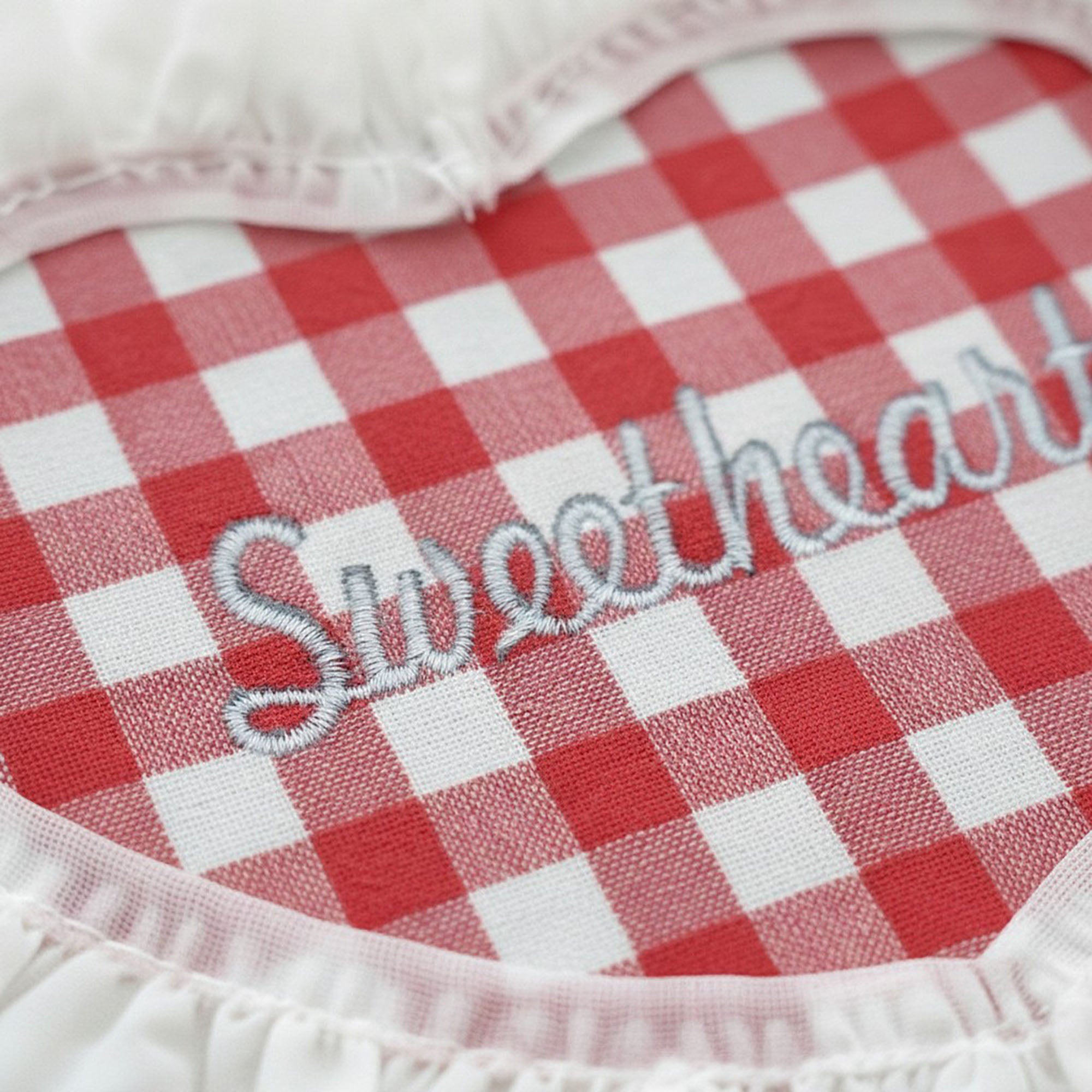 Anna-Kaci 2-PC Heart Shaped Fabric Coaster with Ruffle Trim Table Protector
