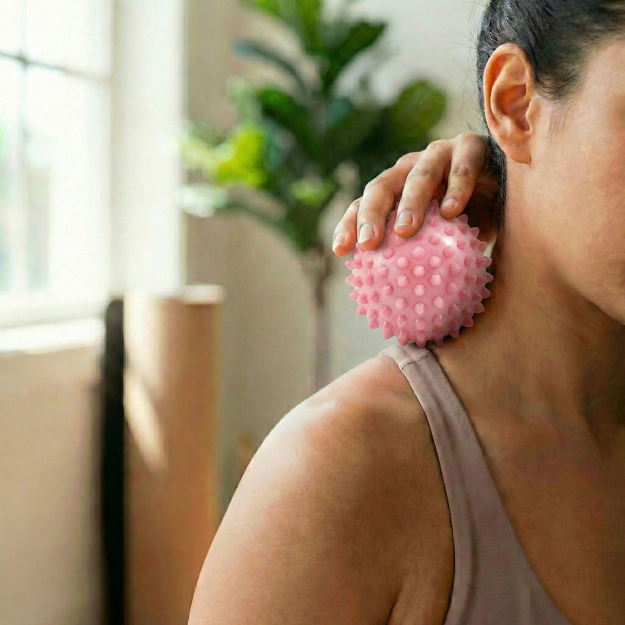 Anna-Kaci 4-PC Spiky Massage Ball for Muscle Relief and Trigger Point Therapy