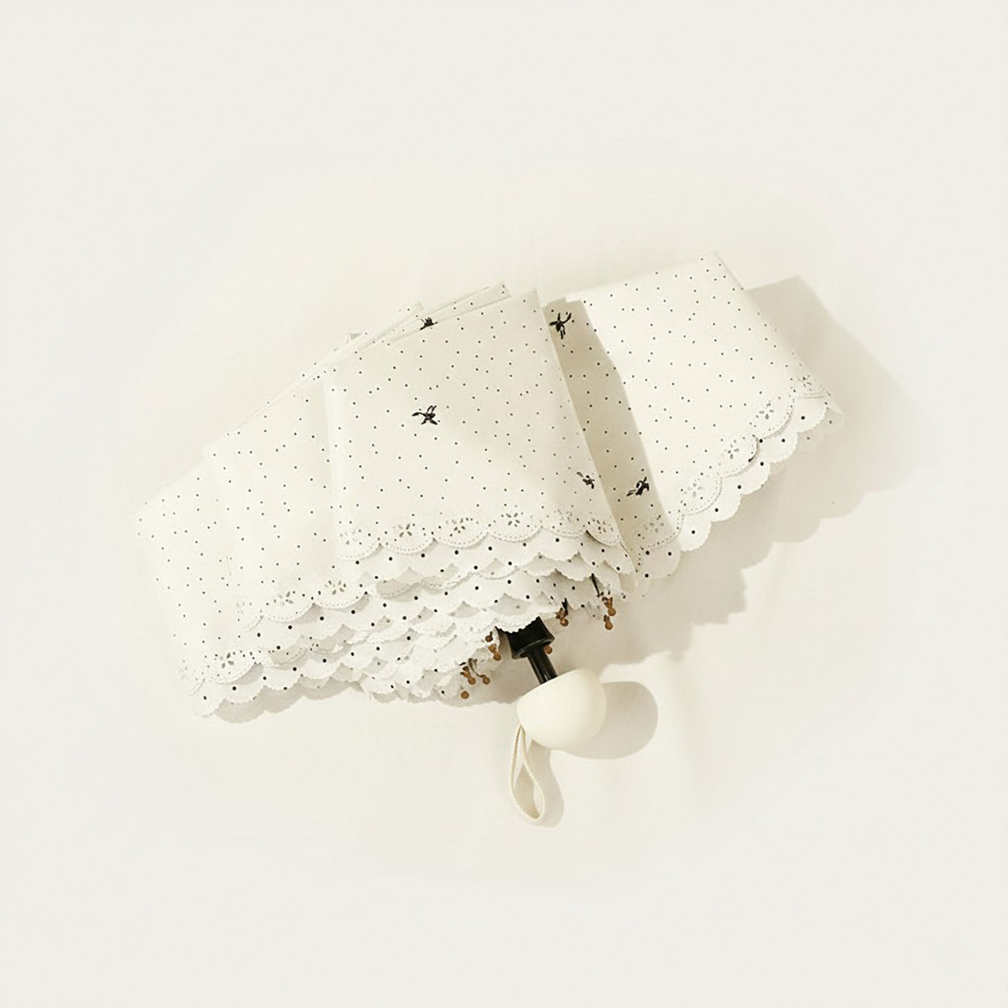 Anna-Kaci Floral Print Compact Umbrella with Scalloped Edge Canopy Automatic Open and Wind Resistant Frame