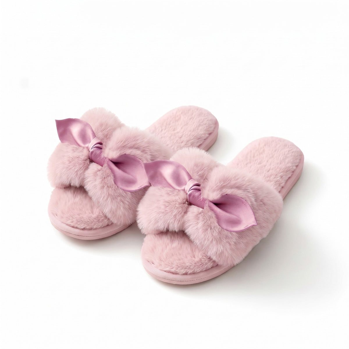 Pantuflas tipo slide de felpa para mujer Anna-Kaci con detalle de orejas de animales en 3D