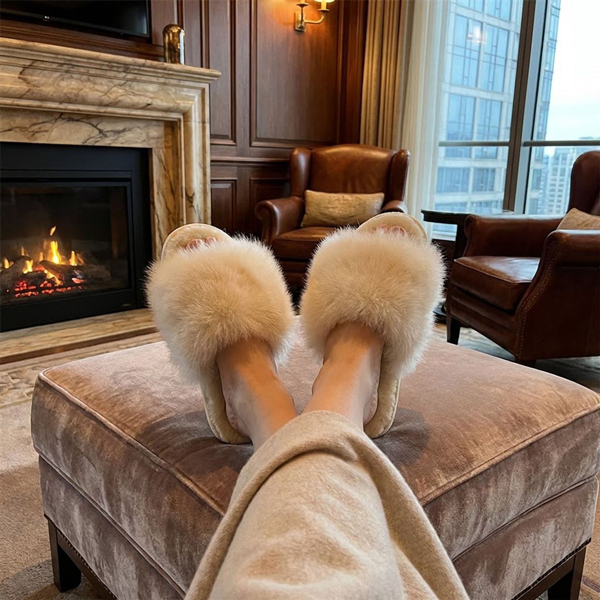 Anna-Kaci Women's Plush Faux Fur Slide Slippers with Fluffy Strap