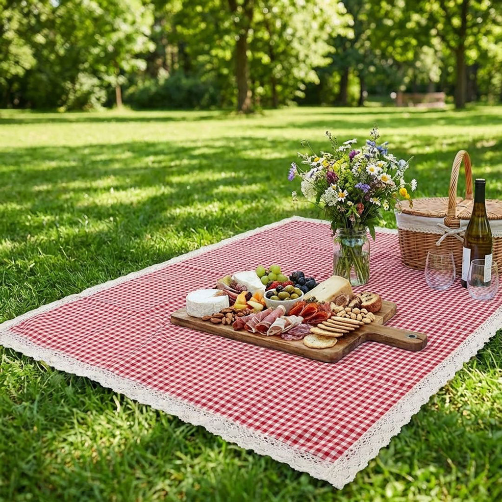 Anna-Kaci Gingham Picnic Blanket Outdoor Picnic Mat with Lace Trim for Park Beach Camping