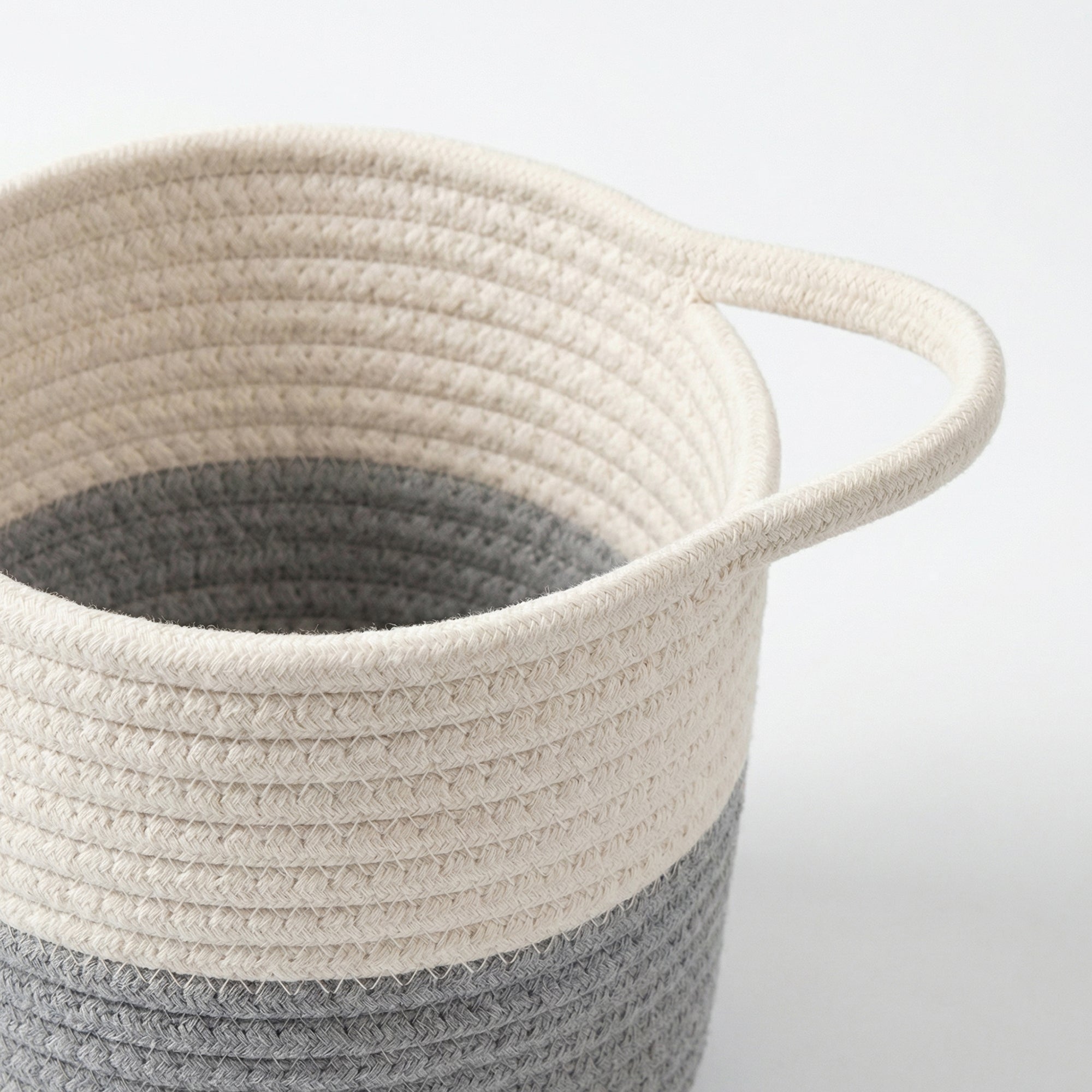 Anna-Kaci Small Hanging Storage Basket with Handle Woven Style Organizer for Bathroom Bedroom Entryway