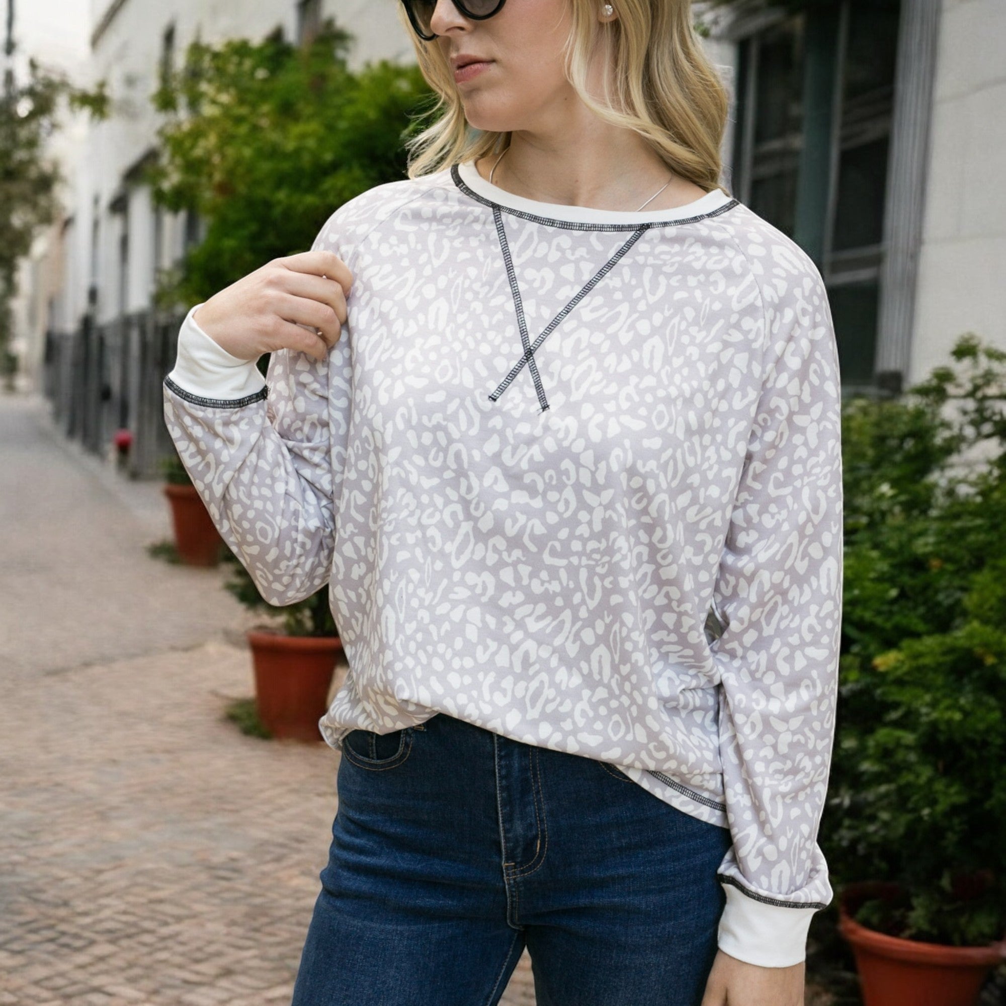 Anna-Kaci Women's Leopard Print Long Sleeve Pullover Top with Ribbed Cuffs and Crew Neckline