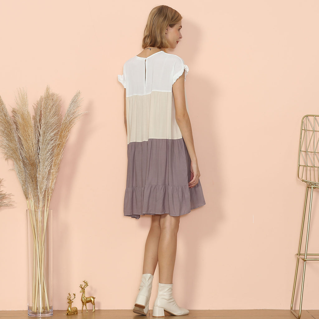 Vestido de colores con volantes