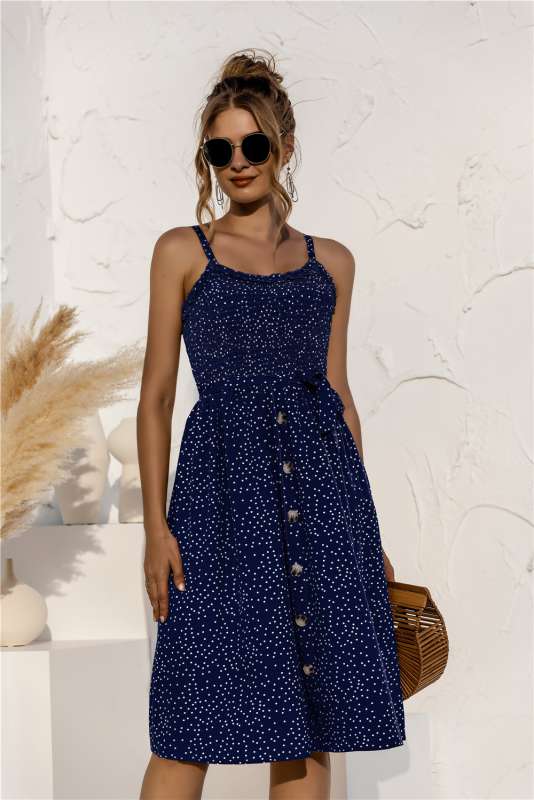 Vestido fruncido con botones