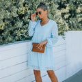 Vestido recto ligero con lunares y clip