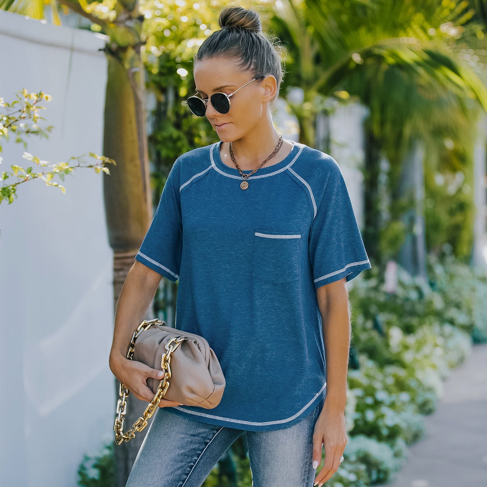 Camiseta básica de verano con cuello redondo, manga corta y bolsillo en el pecho