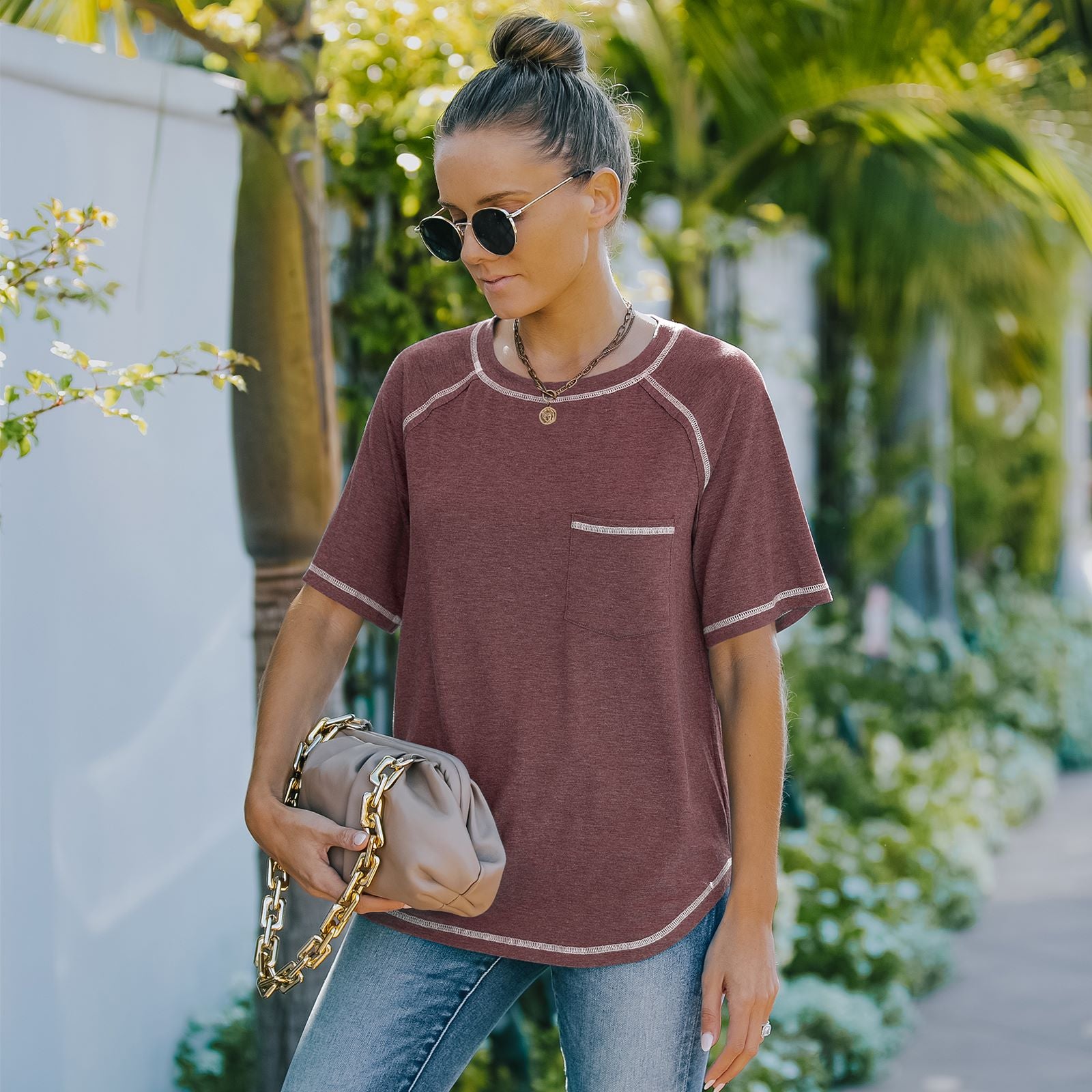 Camiseta básica de verano con cuello redondo, manga corta y bolsillo en el pecho